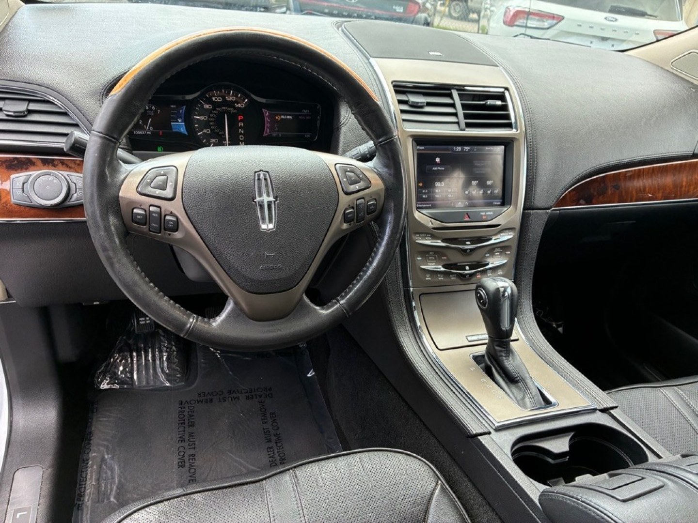 2011 SILVER LINCOLN MKX (2LMDJ8JK4BB) with an 3.7L engine, Automatic transmission, located at 117 North Cameron Street, Harrisburg, PA, 17101, (717) 963-8962, 40.267021, -76.875351 - WE FINANCE!!! MOST vehicles are available for financing. Good Credit/ Challenged Credit/ No Credit - ALL Trade-Ins Welcomed!!! APPLY ONLINE or CALL us TODAY Please call us to discuss your cash and/or financing options. Thanks for checking our inventory! We're here to help.- Photo#14