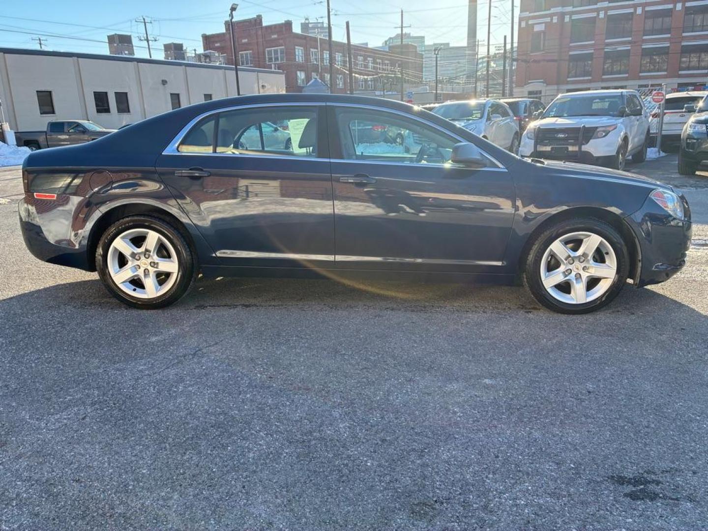 2012 BLUE CHEVROLET MALIBU LS (1G1ZA5EUXCF) with an 2.4L engine, Automatic transmission, located at 131 N Cameron st, Harrisburg, PA, 17101, (717) 561-2926, 40.267086, -76.875374 - Photo#5