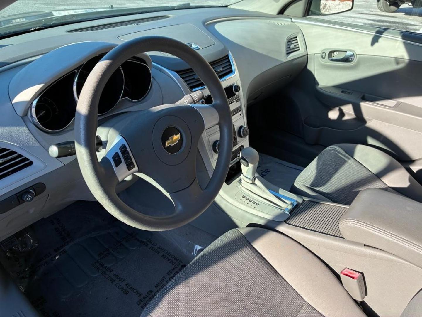 2012 BLUE CHEVROLET MALIBU LS (1G1ZA5EUXCF) with an 2.4L engine, Automatic transmission, located at 131 N Cameron st, Harrisburg, PA, 17101, (717) 561-2926, 40.267086, -76.875374 - Photo#13