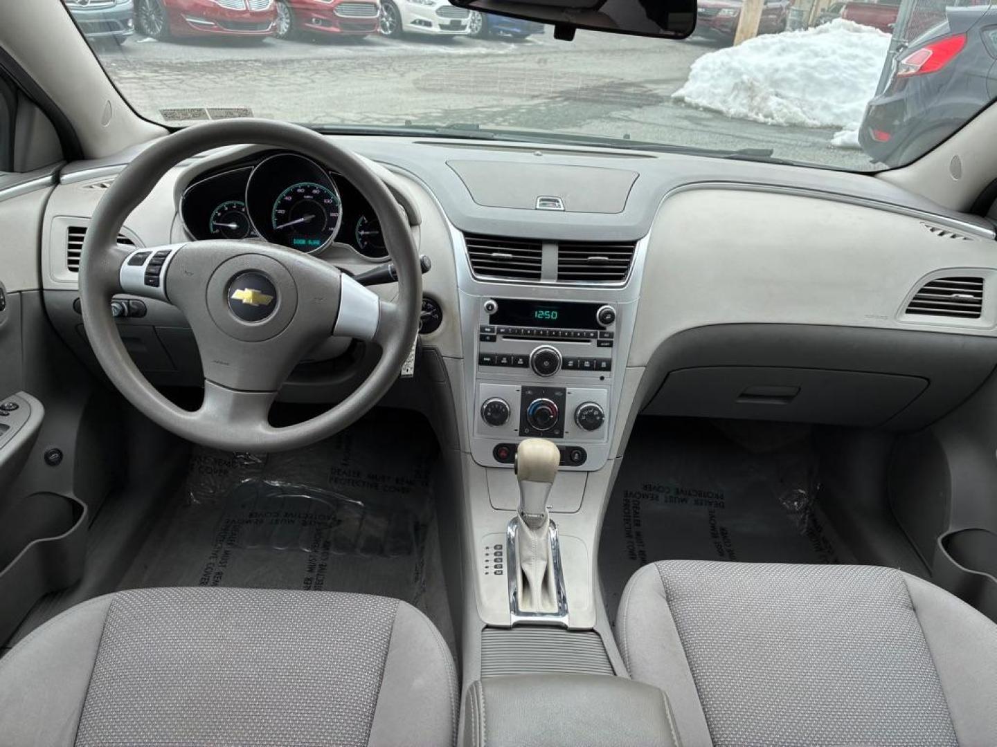 2012 GRAY CHEVROLET MALIBU LS (1G1ZA5EU6CF) with an 2.4L engine, Automatic transmission, located at 117 North Cameron Street, Harrisburg, PA, 17101, (717) 963-8962, 40.267021, -76.875351 - WE FINANCE!!! Good Credit/ Challenged Credit/ No Credit - ALL Trade-Ins Welcomed!!! APPLY ONLINE or CALL us TODAY ;) Please call us to discuss your cash and/or financing options. - Photo#12