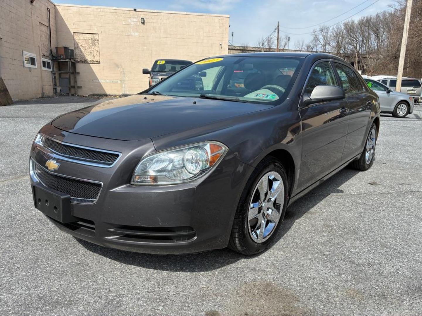 2012 GRAY CHEVROLET MALIBU LS (1G1ZA5EUXCF) with an 2.4L engine, Automatic transmission, located at 117 North Cameron Street, Harrisburg, PA, 17101, (717) 963-8962, 40.267021, -76.875351 - WE FINANCE!!! Good Credit/ Challenged Credit/ No Credit - ALL Trade-Ins Welcomed!!! APPLY ONLINE or CALL us TODAY ;) Please call us to discuss your cash and/or financing options. - Photo#0