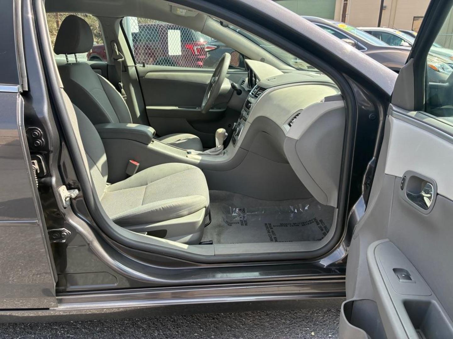 2012 GRAY CHEVROLET MALIBU LS (1G1ZA5EUXCF) with an 2.4L engine, Automatic transmission, located at 117 North Cameron Street, Harrisburg, PA, 17101, (717) 963-8962, 40.267021, -76.875351 - WE FINANCE!!! Good Credit/ Challenged Credit/ No Credit - ALL Trade-Ins Welcomed!!! APPLY ONLINE or CALL us TODAY ;) Please call us to discuss your cash and/or financing options. - Photo#8