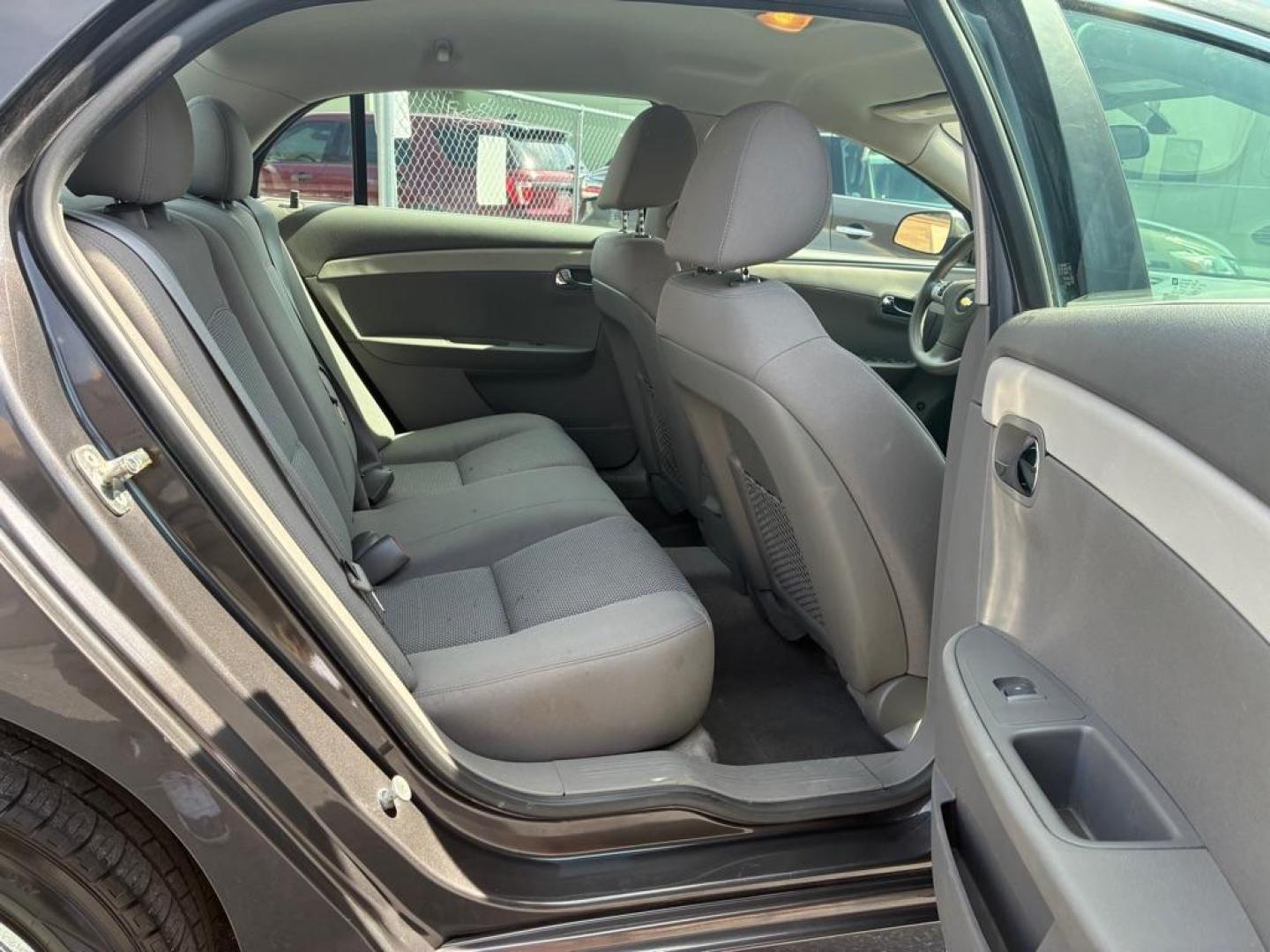 2012 GRAY CHEVROLET MALIBU LS (1G1ZA5EUXCF) with an 2.4L engine, Automatic transmission, located at 117 North Cameron Street, Harrisburg, PA, 17101, (717) 963-8962, 40.267021, -76.875351 - WE FINANCE!!! Good Credit/ Challenged Credit/ No Credit - ALL Trade-Ins Welcomed!!! APPLY ONLINE or CALL us TODAY ;) Please call us to discuss your cash and/or financing options. - Photo#9