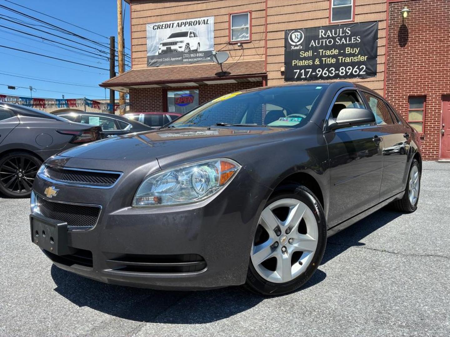 2012 GRAY CHEVROLET MALIBU LS (1G1ZA5EU9CF) with an 2.4L engine, Automatic transmission, located at 117 North Cameron Street, Harrisburg, PA, 17101, (717) 963-8962, 40.267021, -76.875351 - WE FINANCE!!! MOST vehicles are available for financing. Good Credit/ Challenged Credit/ No Credit - ALL Trade-Ins Welcomed!!! APPLY ONLINE or CALL us TODAY Please call us to discuss your cash and/or financing options. Thanks for checking our inventory! We're here to help. - Photo#0