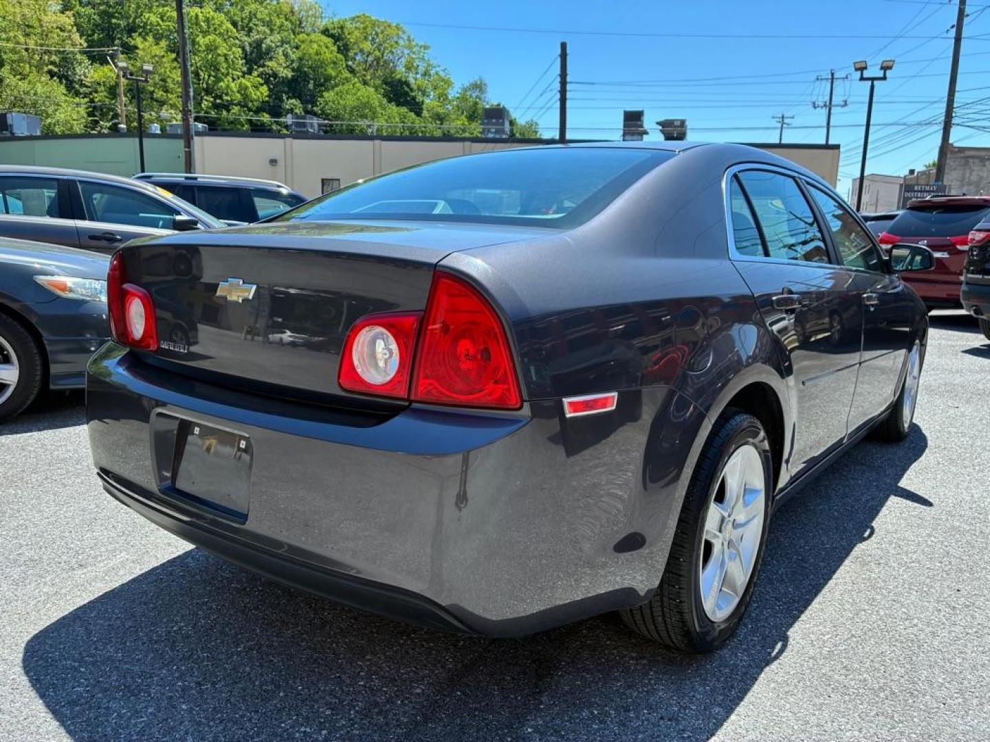 2012 GRAY CHEVROLET MALIBU LS (1G1ZA5EU9CF) with an 2.4L engine, Automatic transmission, located at 117 North Cameron Street, Harrisburg, PA, 17101, (717) 963-8962, 40.267021, -76.875351 - WE FINANCE!!! MOST vehicles are available for financing. Good Credit/ Challenged Credit/ No Credit - ALL Trade-Ins Welcomed!!! APPLY ONLINE or CALL us TODAY Please call us to discuss your cash and/or financing options. Thanks for checking our inventory! We're here to help. - Photo#4