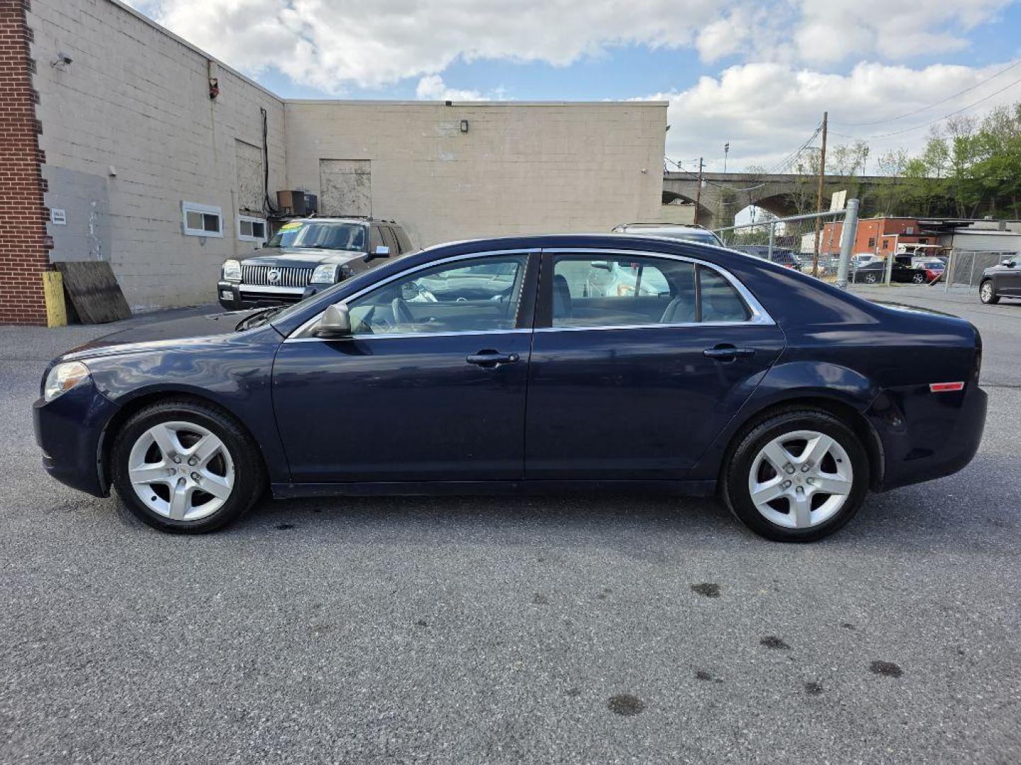 2012 BLUE CHEVROLET MALIBU LS (1G1ZA5EU3CF) with an 2.4L engine, Automatic transmission, located at 117 North Cameron Street, Harrisburg, PA, 17101, (717) 963-8962, 40.267021, -76.875351 - WE FINANCE!!! MOST vehicles are available for financing. Good Credit/ Challenged Credit/ No Credit - ALL Trade-Ins Welcomed!!! APPLY ONLINE or CALL us TODAY Please call us to discuss your cash and/or financing options. Thanks for checking our inventory! We're here to help. - Photo#1