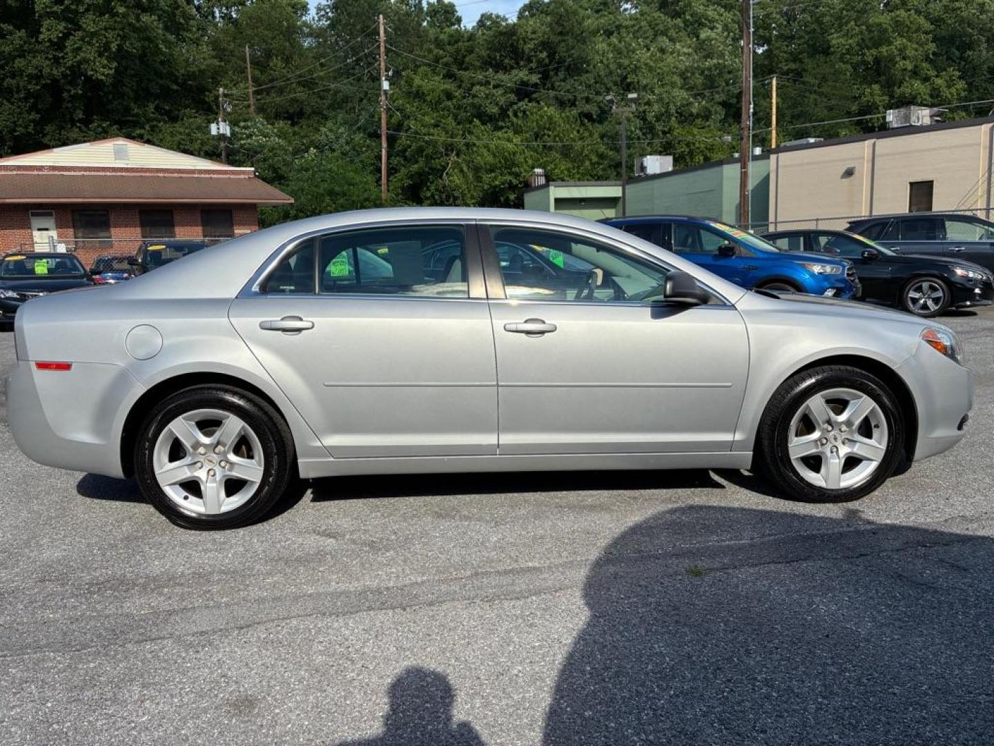 2012 SILVER CHEVROLET MALIBU LS (1G1ZA5EU1CF) with an 2.4L engine, Automatic transmission, located at 117 North Cameron Street, Harrisburg, PA, 17101, (717) 963-8962, 40.267021, -76.875351 - WE FINANCE!!! MOST vehicles are available for financing. Good Credit/ Challenged Credit/ No Credit - ALL Trade-Ins Welcomed!!! APPLY ONLINE or CALL us TODAY Please call us to discuss your cash and/or financing options. Thanks for checking our inventory! We're here to help. - Photo#5