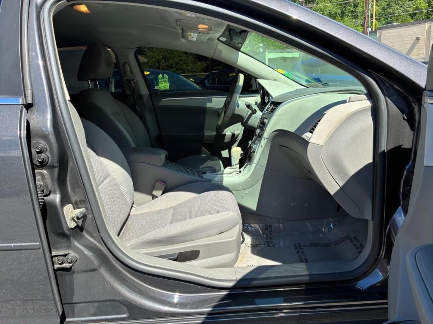 2012 GREY CHEVROLET MALIBU LS (1G1ZA5EU1CF) with an 2.4L engine, Automatic transmission, located at 117 North Cameron Street, Harrisburg, PA, 17101, (717) 963-8962, 40.267021, -76.875351 - WE FINANCE!!! MOST vehicles are available for financing. Good Credit/ Challenged Credit/ No Credit - ALL Trade-Ins Welcomed!!! APPLY ONLINE or CALL us TODAY Please call us to discuss your cash and/or financing options. Thanks for checking our inventory! We're here to help. - Photo#8