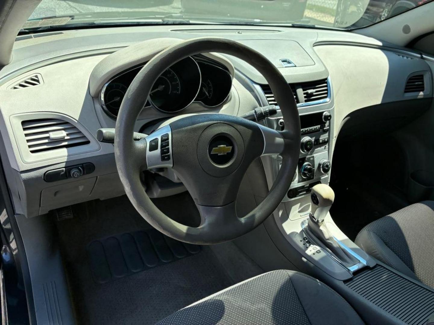 2012 GREY CHEVROLET MALIBU LS (1G1ZA5EU1CF) with an 2.4L engine, Automatic transmission, located at 117 North Cameron Street, Harrisburg, PA, 17101, (717) 963-8962, 40.267021, -76.875351 - WE FINANCE!!! MOST vehicles are available for financing. Good Credit/ Challenged Credit/ No Credit - ALL Trade-Ins Welcomed!!! APPLY ONLINE or CALL us TODAY Please call us to discuss your cash and/or financing options. Thanks for checking our inventory! We're here to help. - Photo#14