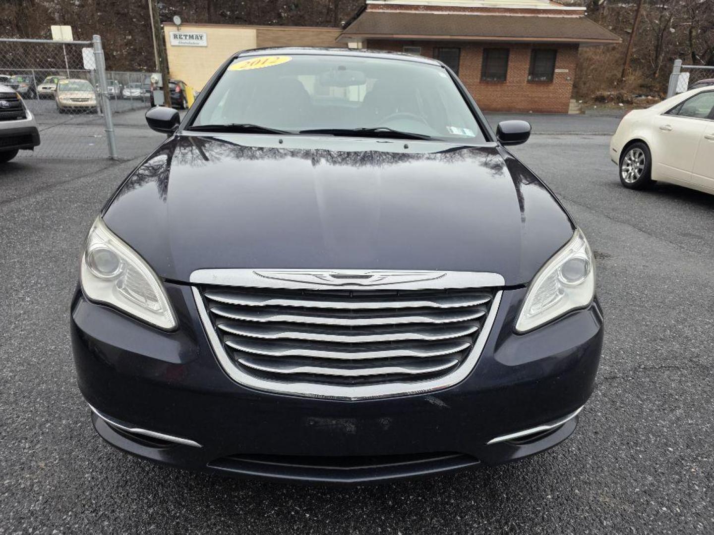 2012 BLUE CHRYSLER 200 TOURING (1C3CCBBB2CN) with an 2.4L engine, Automatic transmission, located at 117 North Cameron Street, Harrisburg, PA, 17101, (717) 963-8962, 40.267021, -76.875351 - WE FINANCE!!! Good Credit/ Challenged Credit/ No Credit - ALL Trade-Ins Welcomed!!! APPLY ONLINE or CALL us TODAY ;) Please call us to discuss your cash and/or financing options. - Photo#7
