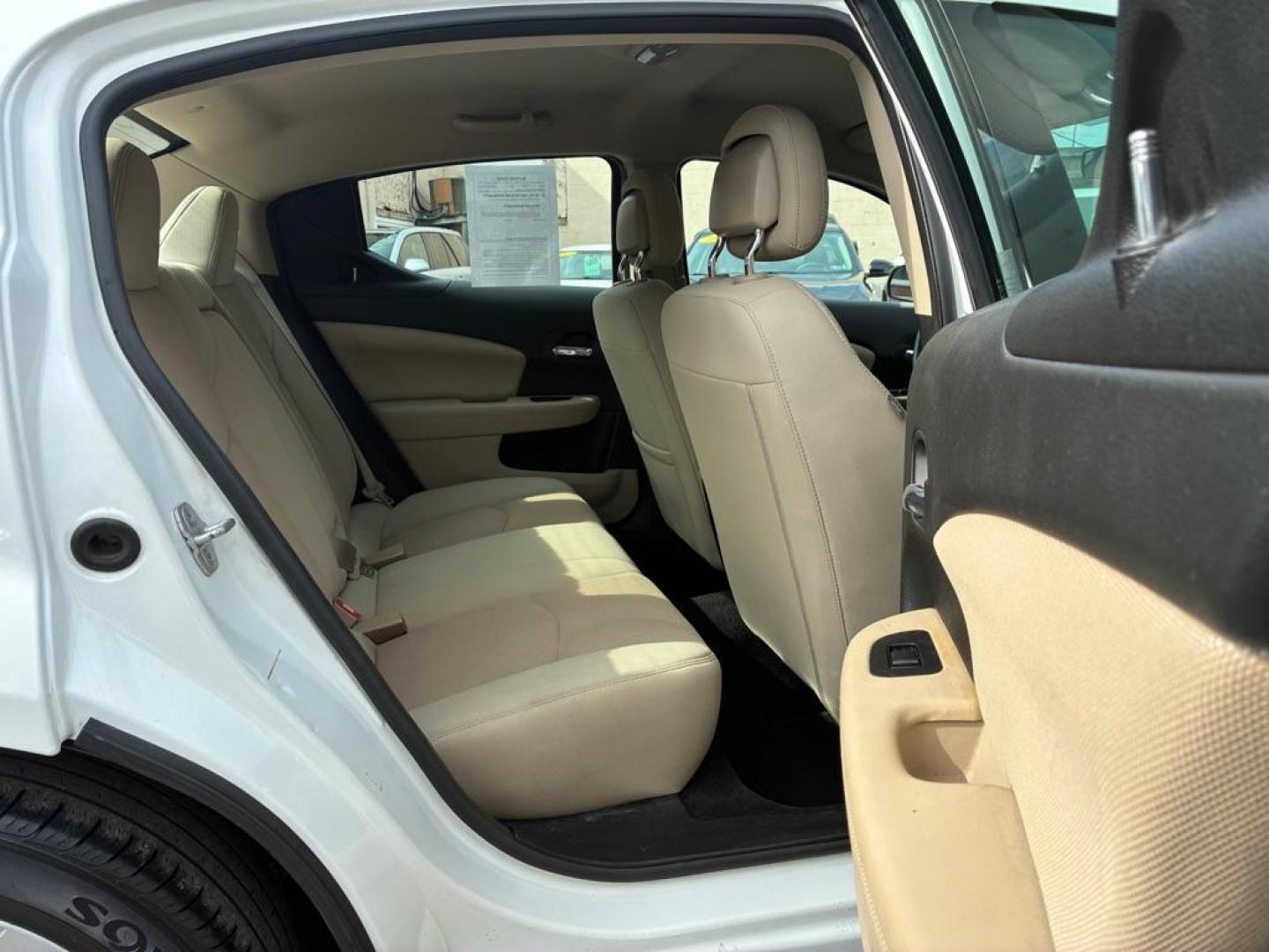 2012 WHITE DODGE AVENGER SE (1C3CDZAG7CN) with an 3.6L engine, Automatic transmission, located at 117 North Cameron Street, Harrisburg, PA, 17101, (717) 963-8962, 40.267021, -76.875351 - Photo#9