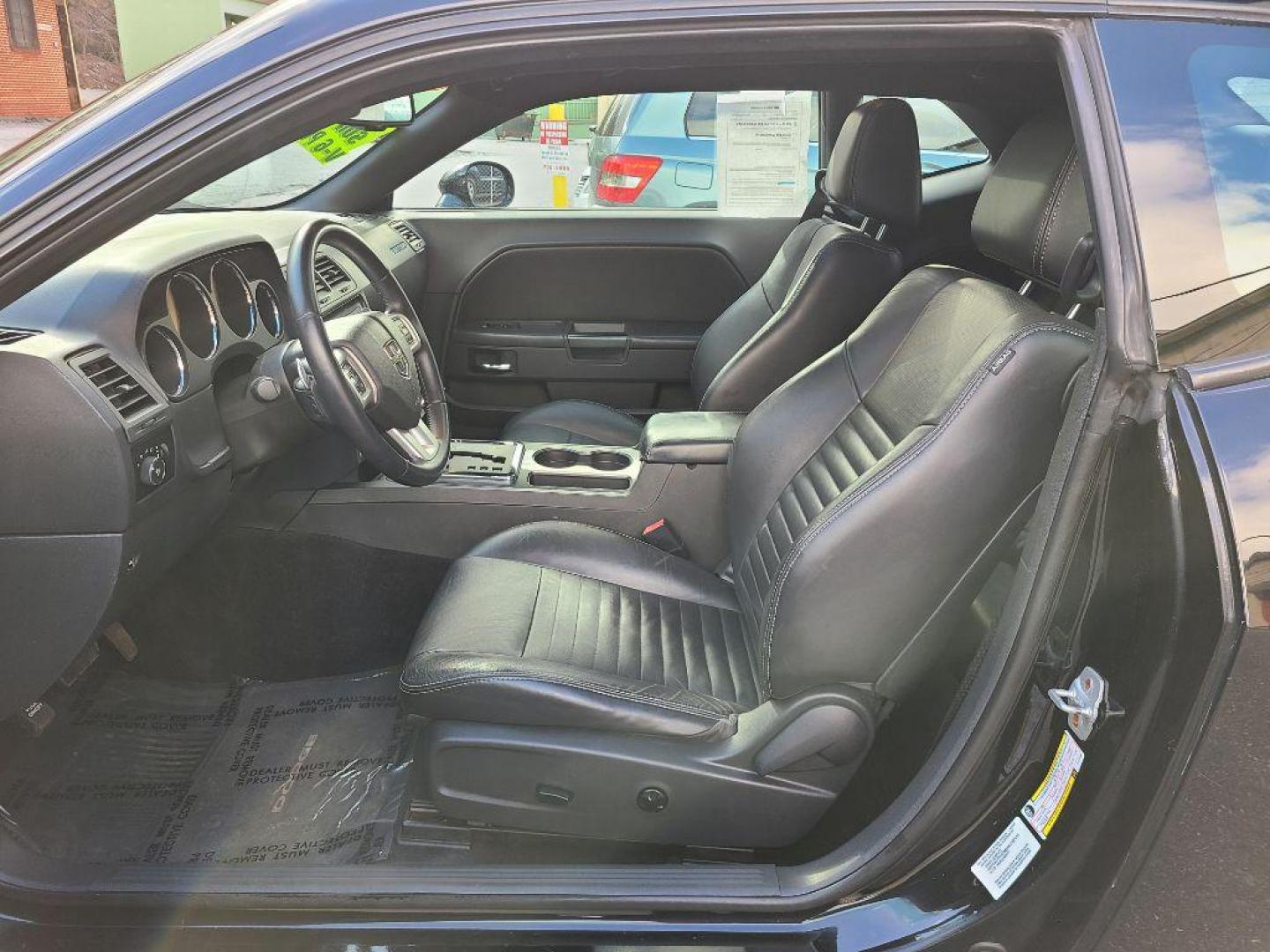 2012 BLACK DODGE CHALLENGER SXT Plus (2C3CDYAG9CH) with an 3.6L engine, Automatic transmission, located at 117 North Cameron Street, Harrisburg, PA, 17101, (717) 963-8962, 40.267021, -76.875351 - WE FINANCE!!! Good Credit/ Bad Credit/ No Credit - ALL Trade-Ins Welcomed!!! ***Guaranteed Credit Approval*** APPLY ONLINE or CALL us TODAY ;) Internet Prices and Marketplace Prices are SPECIAL discounted ***CASH DEALS*** Retail Prices are higher. Please call us to discuss your cash and finan - Photo#12