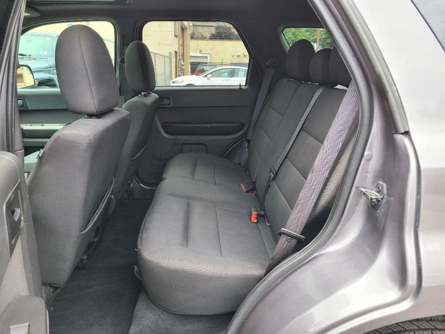 2012 GRAY FORD ESCAPE XLT (1FMCU0D78CK) with an 2.5L engine, Automatic transmission, located at 117 North Cameron Street, Harrisburg, PA, 17101, (717) 963-8962, 40.267021, -76.875351 - Photo#13