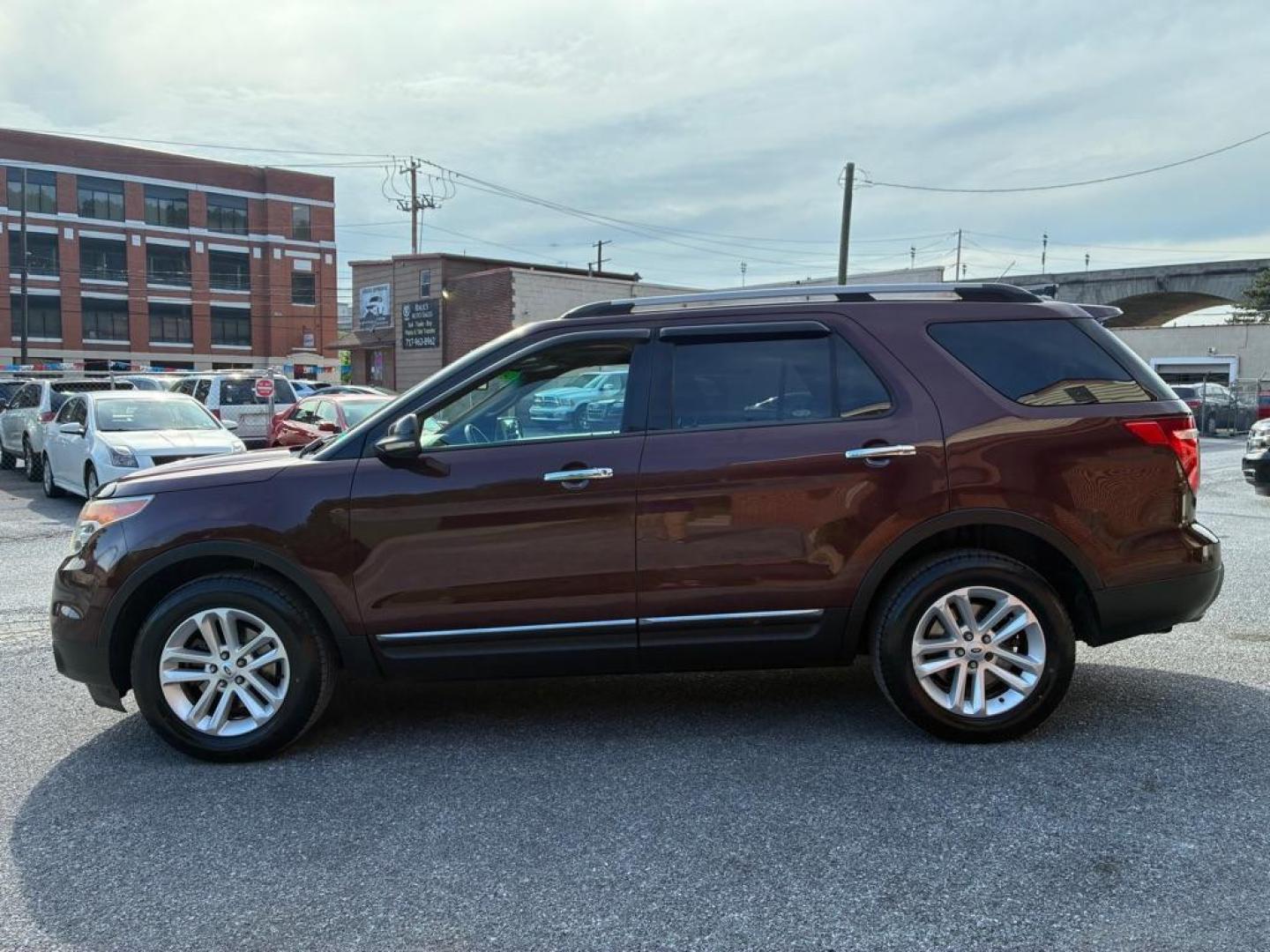 2012 BROWN FORD EXPLORER XLT (1FMHK8D89CG) with an 3.5L engine, Automatic transmission, located at 117 North Cameron Street, Harrisburg, PA, 17101, (717) 963-8962, 40.267021, -76.875351 - WE FINANCE!!! MOST vehicles are available for financing. Good Credit/ Challenged Credit/ No Credit - ALL Trade-Ins Welcomed!!! APPLY ONLINE or CALL us TODAY Please call us to discuss your cash and/or financing options. Thanks for checking our inventory! We're here to help. - Photo#1