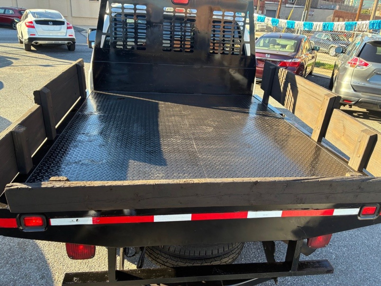 2012 SILVER FORD F250 SUPER DUTY (1FT7W2A6XCE) with an 6.2L engine, Automatic transmission, located at 131 N Cameron st, Harrisburg, PA, 17101, (717) 561-2926, 40.267086, -76.875374 - WE FINANCE!!! MOST vehicles are available for financing. Good Credit/ Challenged Credit/ No Credit - ALL Trade-Ins Welcomed!!! APPLY ONLINE or CALL us TODAY Please call us to discuss your cash and/or financing options. Thanks for checking our inventory! We're here to help.- Photo#11
