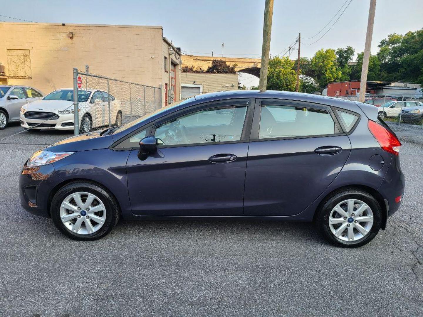 2012 GRAY FORD FIESTA SE (3FADP4EJ0CM) with an 1.6L engine, Automatic transmission, located at 117 North Cameron Street, Harrisburg, PA, 17101, (717) 963-8962, 40.267021, -76.875351 - WE FINANCE!!! Good Credit/ Bad Credit/ No Credit - ALL Trade-Ins Welcomed!!! ***Guaranteed Credit Approval*** APPLY ONLINE or CALL us TODAY ;) Internet Prices and Marketplace Prices are SPECIAL discounted ***CASH DEALS*** Retail Prices are higher. Please call us to discuss your cash and finan - Photo#1