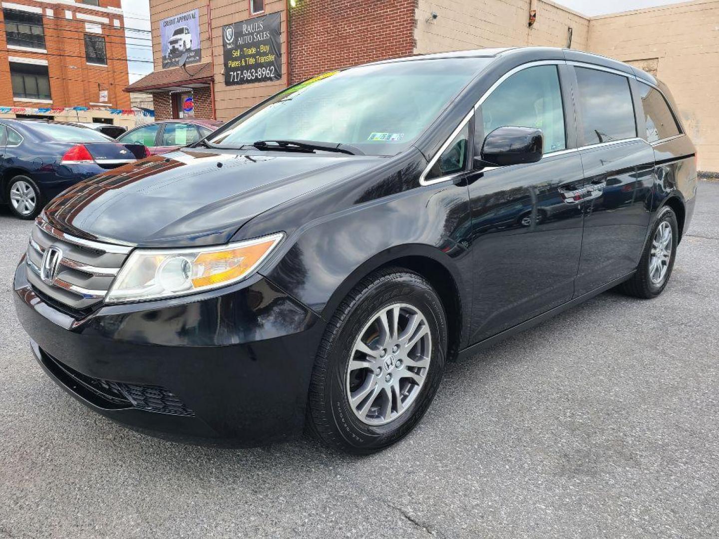 2012 BLACK HONDA ODYSSEY EXL (5FNRL5H61CB) with an 3.5L engine, Automatic transmission, located at 117 North Cameron Street, Harrisburg, PA, 17101, (717) 963-8962, 40.267021, -76.875351 - WE FINANCE!!! Good Credit/ Bad Credit/ No Credit - ALL Trade-Ins Welcomed!!! ***Guaranteed Credit Approval*** APPLY ONLINE or CALL us TODAY ;) Internet Prices and Marketplace Prices are SPECIAL discounted ***CASH DEALS*** Retail Prices are higher. Please call us to discuss your cash and finan - Photo#0