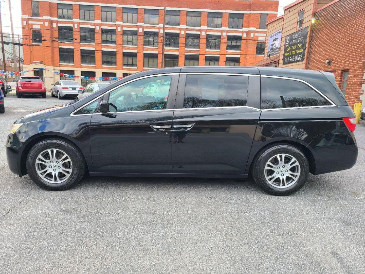 2012 BLACK HONDA ODYSSEY EXL (5FNRL5H61CB) with an 3.5L engine, Automatic transmission, located at 117 North Cameron Street, Harrisburg, PA, 17101, (717) 963-8962, 40.267021, -76.875351 - WE FINANCE!!! Good Credit/ Bad Credit/ No Credit - ALL Trade-Ins Welcomed!!! ***Guaranteed Credit Approval*** APPLY ONLINE or CALL us TODAY ;) Internet Prices and Marketplace Prices are SPECIAL discounted ***CASH DEALS*** Retail Prices are higher. Please call us to discuss your cash and finan - Photo#1