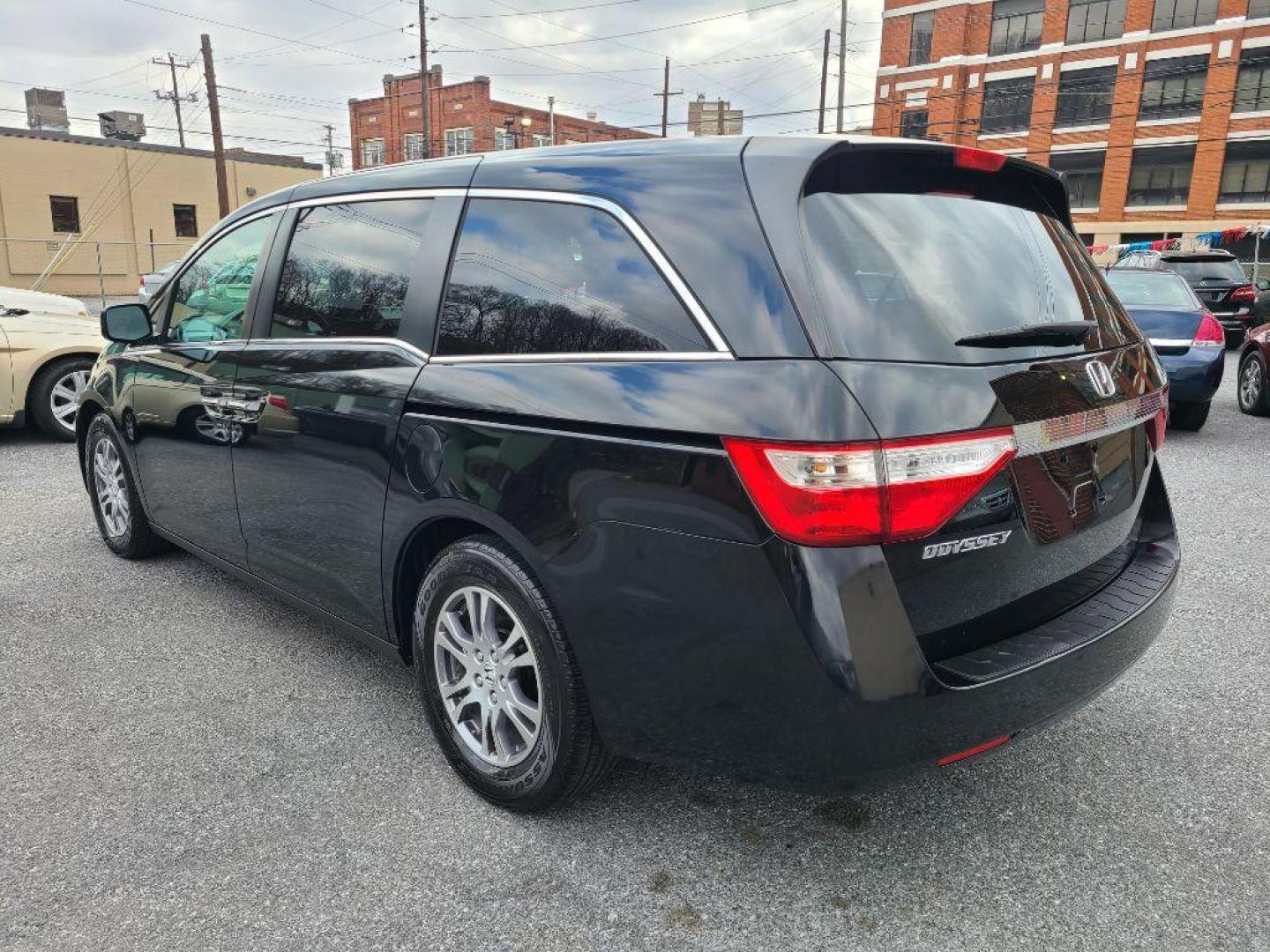 2012 BLACK HONDA ODYSSEY EXL (5FNRL5H61CB) with an 3.5L engine, Automatic transmission, located at 117 North Cameron Street, Harrisburg, PA, 17101, (717) 963-8962, 40.267021, -76.875351 - WE FINANCE!!! Good Credit/ Bad Credit/ No Credit - ALL Trade-Ins Welcomed!!! ***Guaranteed Credit Approval*** APPLY ONLINE or CALL us TODAY ;) Internet Prices and Marketplace Prices are SPECIAL discounted ***CASH DEALS*** Retail Prices are higher. Please call us to discuss your cash and finan - Photo#2