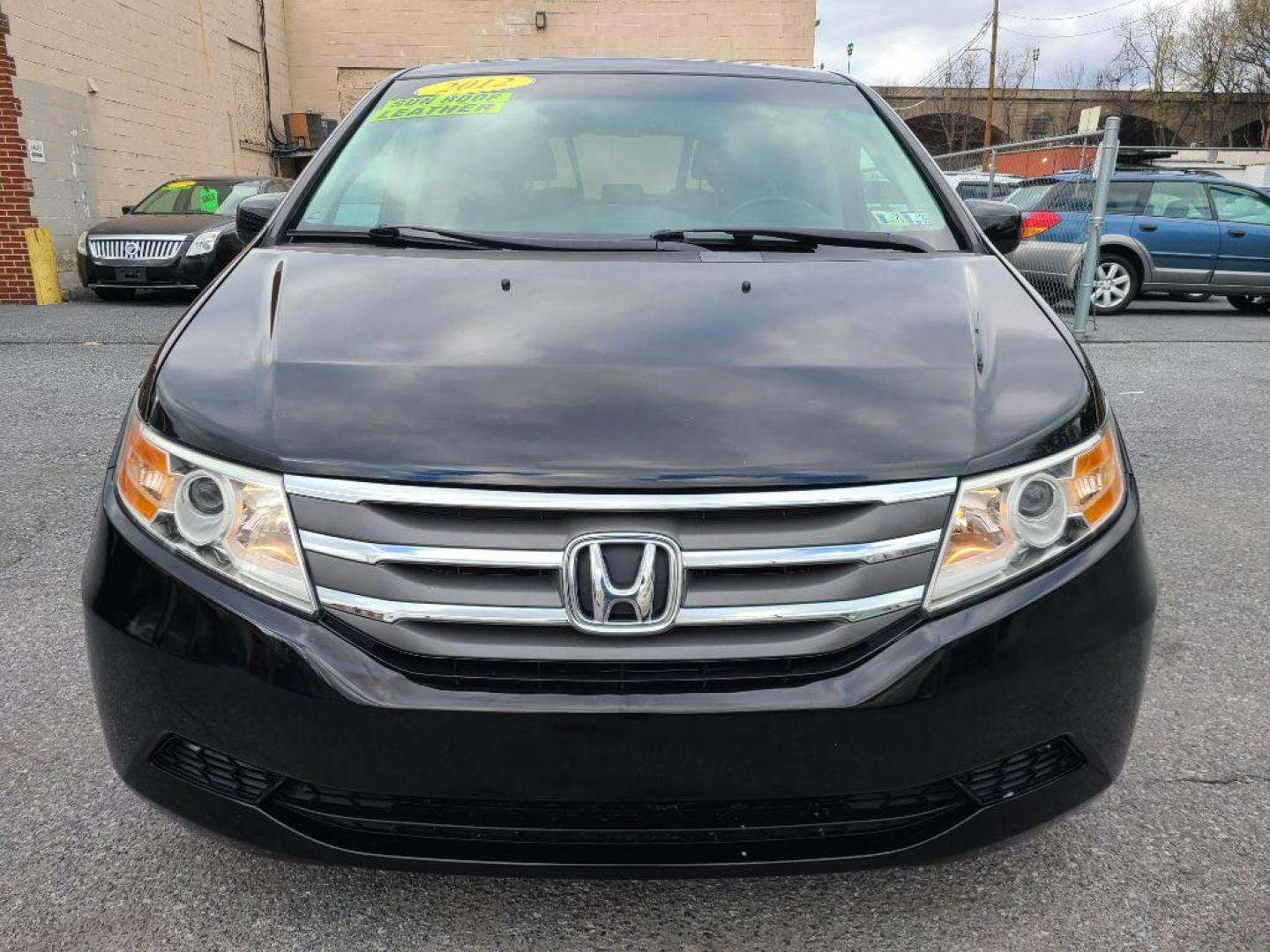 2012 BLACK HONDA ODYSSEY EXL (5FNRL5H61CB) with an 3.5L engine, Automatic transmission, located at 117 North Cameron Street, Harrisburg, PA, 17101, (717) 963-8962, 40.267021, -76.875351 - WE FINANCE!!! Good Credit/ Bad Credit/ No Credit - ALL Trade-Ins Welcomed!!! ***Guaranteed Credit Approval*** APPLY ONLINE or CALL us TODAY ;) Internet Prices and Marketplace Prices are SPECIAL discounted ***CASH DEALS*** Retail Prices are higher. Please call us to discuss your cash and finan - Photo#7