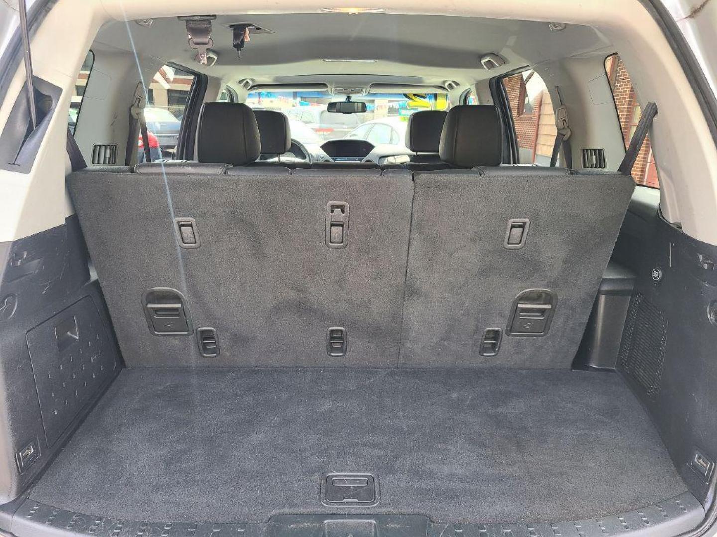 2012 SILVER HONDA PILOT EXL (5FNYF4H52CB) with an 3.5L engine, Automatic transmission, located at 117 North Cameron Street, Harrisburg, PA, 17101, (717) 963-8962, 40.267021, -76.875351 - WE FINANCE!!! Good Credit/ Bad Credit/ No Credit - ALL Trade-Ins Welcomed!!! ***Guaranteed Credit Approval*** APPLY ONLINE or CALL us TODAY ;) Internet Prices and Marketplace Prices are SPECIAL discounted ***CASH DEALS*** Retail Prices are higher. Please call us to discuss your cash and finan - Photo#10