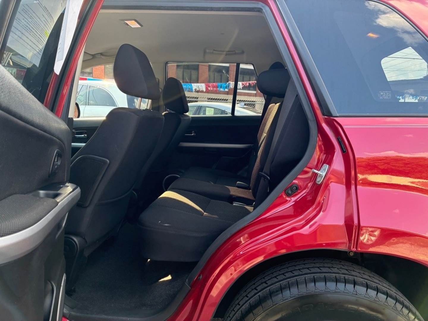 2012 RED SUZUKI GRAND VITARA PREMIUM (JS3TD0D64C4) with an 2.4L engine, Automatic transmission, located at 117 North Cameron Street, Harrisburg, PA, 17101, (717) 963-8962, 40.267021, -76.875351 - WE FINANCE!!! MOST vehicles are available for financing. Good Credit/ Challenged Credit/ No Credit - ALL Trade-Ins Welcomed!!! APPLY ONLINE or CALL us TODAY Please call us to discuss your cash and/or financing options. Thanks for checking our inventory! We're here to help.- Photo#11