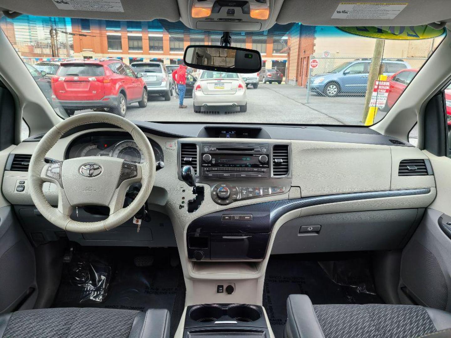 2012 WHITE TOYOTA SIENNA SPORT (5TDXK3DC8CS) with an 3.5L engine, Automatic transmission, located at 117 North Cameron Street, Harrisburg, PA, 17101, (717) 963-8962, 40.267021, -76.875351 - WE FINANCE!!! Good Credit/ Bad Credit/ No Credit - ALL Trade-Ins Welcomed!!! ***Guaranteed Credit Approval*** APPLY ONLINE or CALL us TODAY ;) Internet Prices and Marketplace Prices are SPECIAL discounted ***CASH DEALS*** Retail Prices are higher. Please call us to discuss your cash and finan - Photo#10