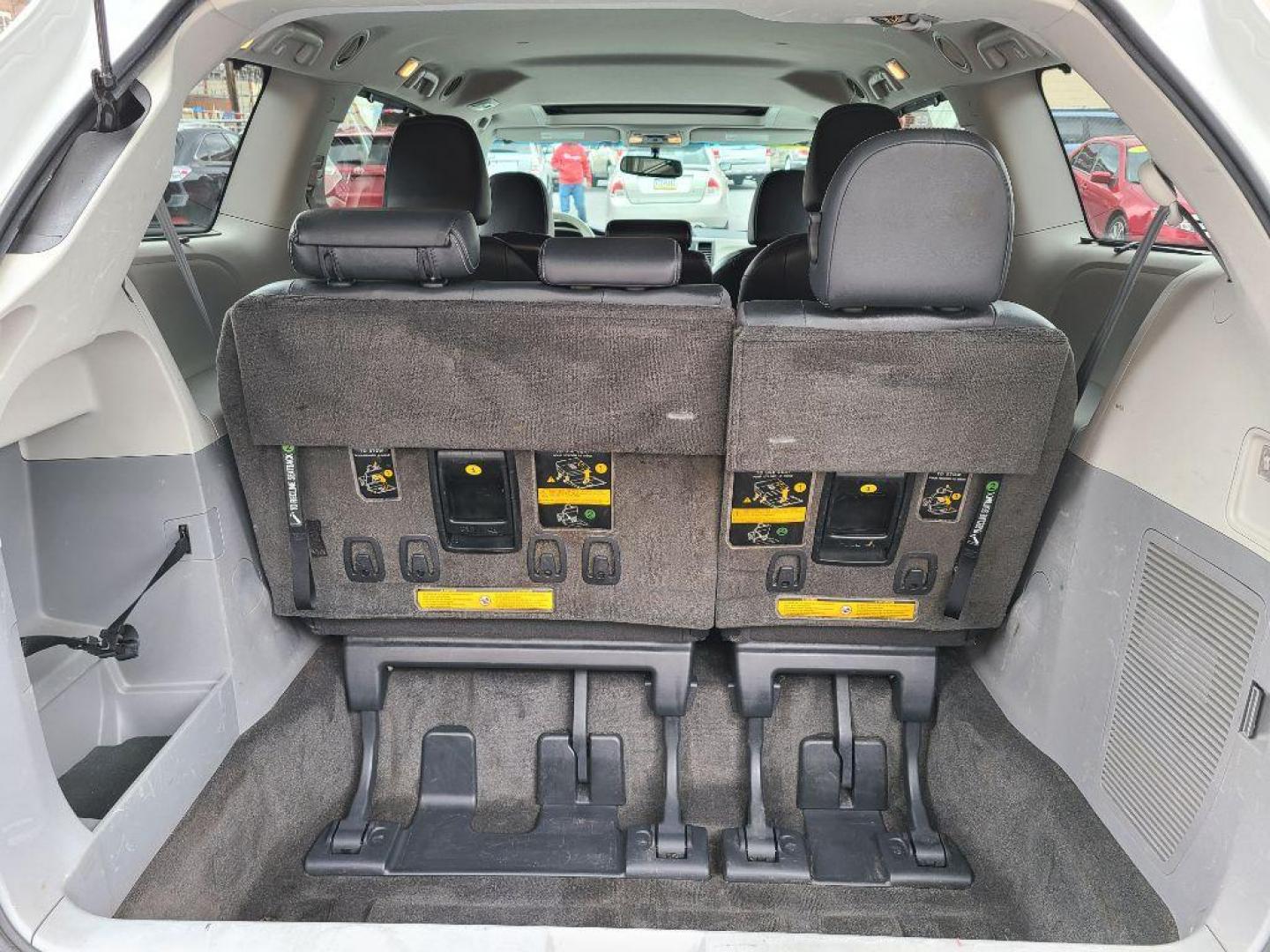 2012 WHITE TOYOTA SIENNA SPORT (5TDXK3DC8CS) with an 3.5L engine, Automatic transmission, located at 117 North Cameron Street, Harrisburg, PA, 17101, (717) 963-8962, 40.267021, -76.875351 - WE FINANCE!!! Good Credit/ Bad Credit/ No Credit - ALL Trade-Ins Welcomed!!! ***Guaranteed Credit Approval*** APPLY ONLINE or CALL us TODAY ;) Internet Prices and Marketplace Prices are SPECIAL discounted ***CASH DEALS*** Retail Prices are higher. Please call us to discuss your cash and finan - Photo#13