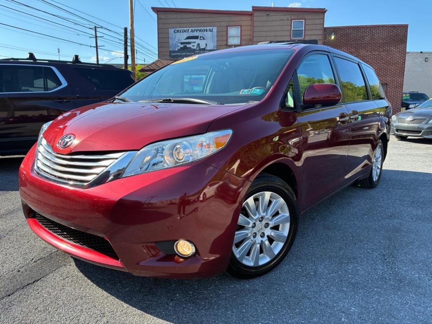 2012 RED TOYOTA SIENNA limited (5TDDK3DC2CS) with an 3.5L engine, Automatic transmission, located at 117 North Cameron Street, Harrisburg, PA, 17101, (717) 963-8962, 40.267021, -76.875351 - WE FINANCE!!! MOST vehicles are available for financing. Good Credit/ Challenged Credit/ No Credit - ALL Trade-Ins Welcomed!!! APPLY ONLINE or CALL us TODAY Please call us to discuss your cash and/or financing options. Thanks for checking our inventory! We're here to help. - Photo#0