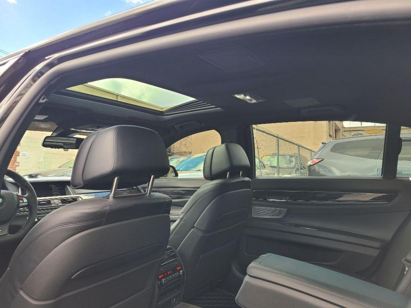 2013 BLACK BMW 750 LI (WBAYE8C50DD) with an 4.4L engine, Automatic transmission, located at 7981 Paxton Street, Harrisburg, PA, 17111, (717) 561-2926, 40.261490, -76.749229 - WE FINANCE!!! Good Credit/ Bad Credit/ No Credit - ALL Trade-Ins Welcomed!!! ***Guaranteed Credit Approval*** APPLY ONLINE or CALL us TODAY ;) Internet Prices and Marketplace Prices are SPECIAL discounted ***CASH DEALS*** Retail Prices are higher. Please call us to discuss your cash and finan - Photo#16