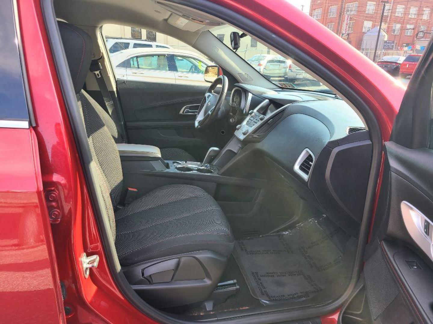 2013 RED CHEVROLET EQUINOX LT (1GNFLEEKXDZ) with an 2.4L engine, Automatic transmission, located at 117 North Cameron Street, Harrisburg, PA, 17101, (717) 963-8962, 40.267021, -76.875351 - Photo#10