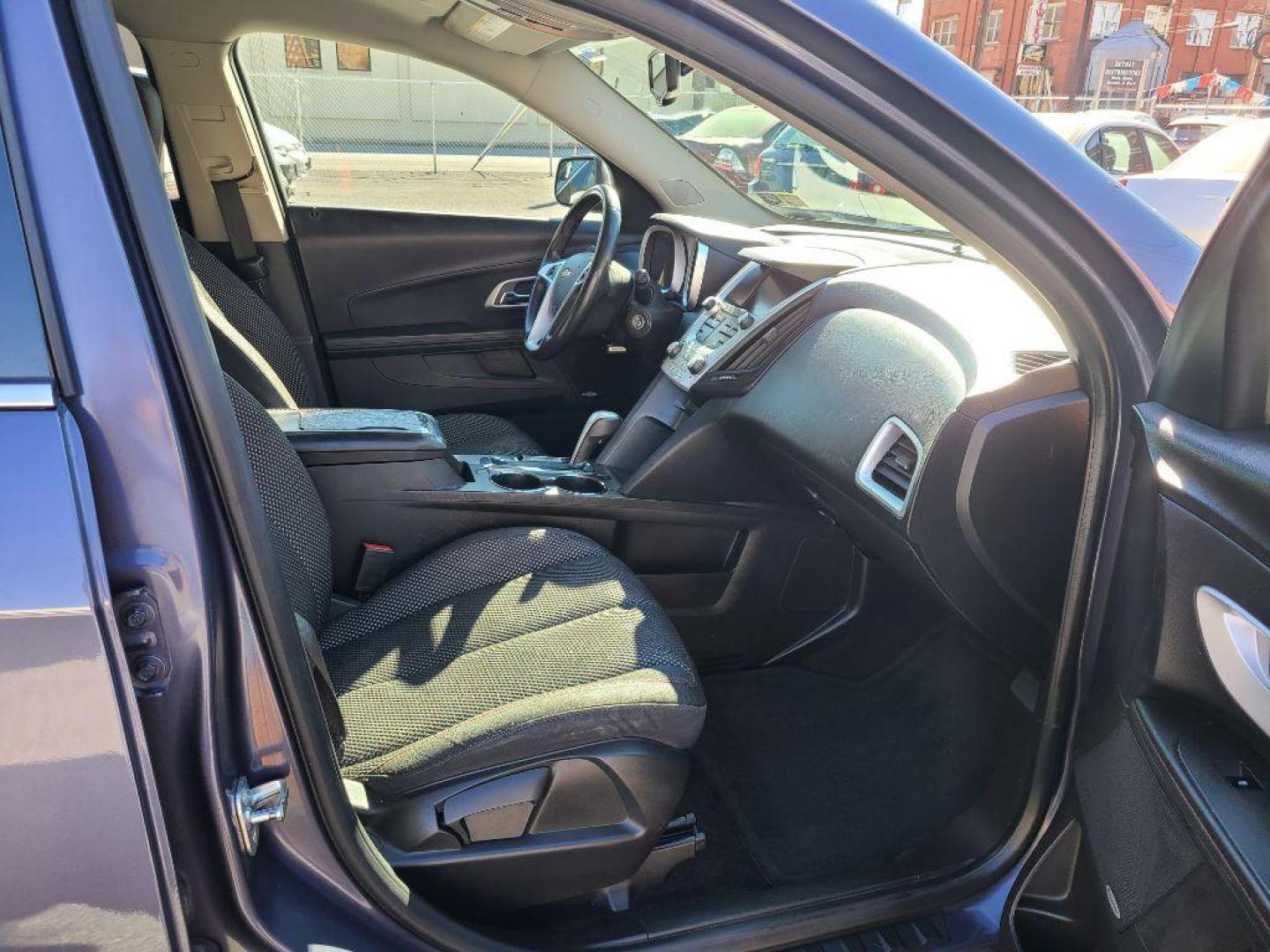 2013 BLUE CHEVROLET EQUINOX LT (2GNFLNEK9D6) with an 2.4L engine, Automatic transmission, located at 7981 Paxton Street, Harrisburg, PA, 17111, (717) 561-2926, 40.261490, -76.749229 - WE FINANCE!!! Good Credit/ Bad Credit/ No Credit - ALL Trade-Ins Welcomed!!! ***Guaranteed Credit Approval*** APPLY ONLINE or CALL us TODAY ;) Internet Prices and Marketplace Prices are SPECIAL discounted ***CASH DEALS*** Retail Prices are higher. Please call us to discuss your cash and finan - Photo#8
