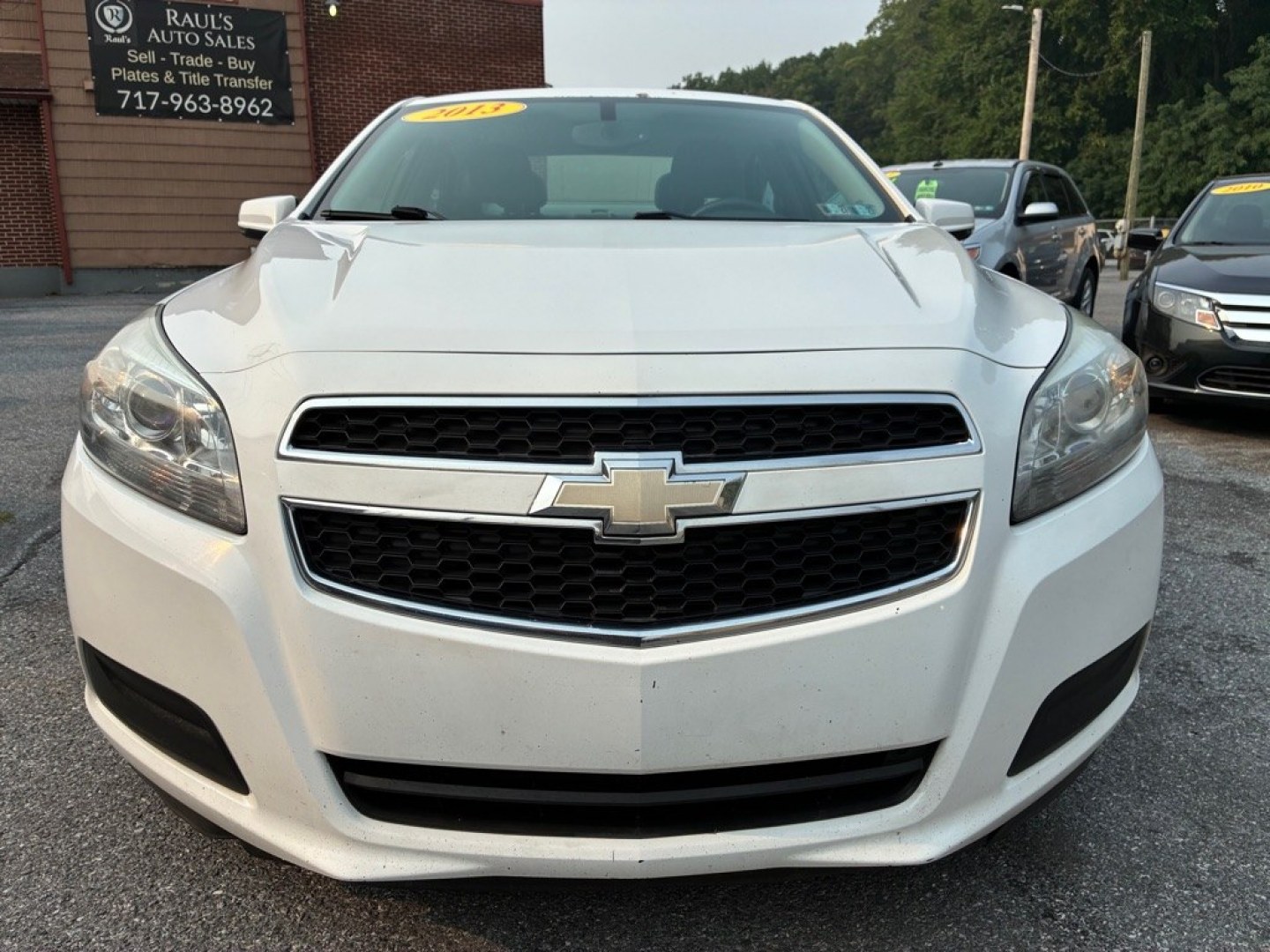 2013 WHITE CHEVROLET MALIBU 1LT (1G11C5SA1DF) with an 2.5L engine, Automatic transmission, located at 117 North Cameron Street, Harrisburg, PA, 17101, (717) 963-8962, 40.267021, -76.875351 - WE FINANCE!!! MOST vehicles are available for financing. Good Credit/ Challenged Credit/ No Credit - ALL Trade-Ins Welcomed!!! APPLY ONLINE or CALL us TODAY Please call us to discuss your cash and/or financing options. Thanks for checking our inventory! We're here to help.- Photo#7