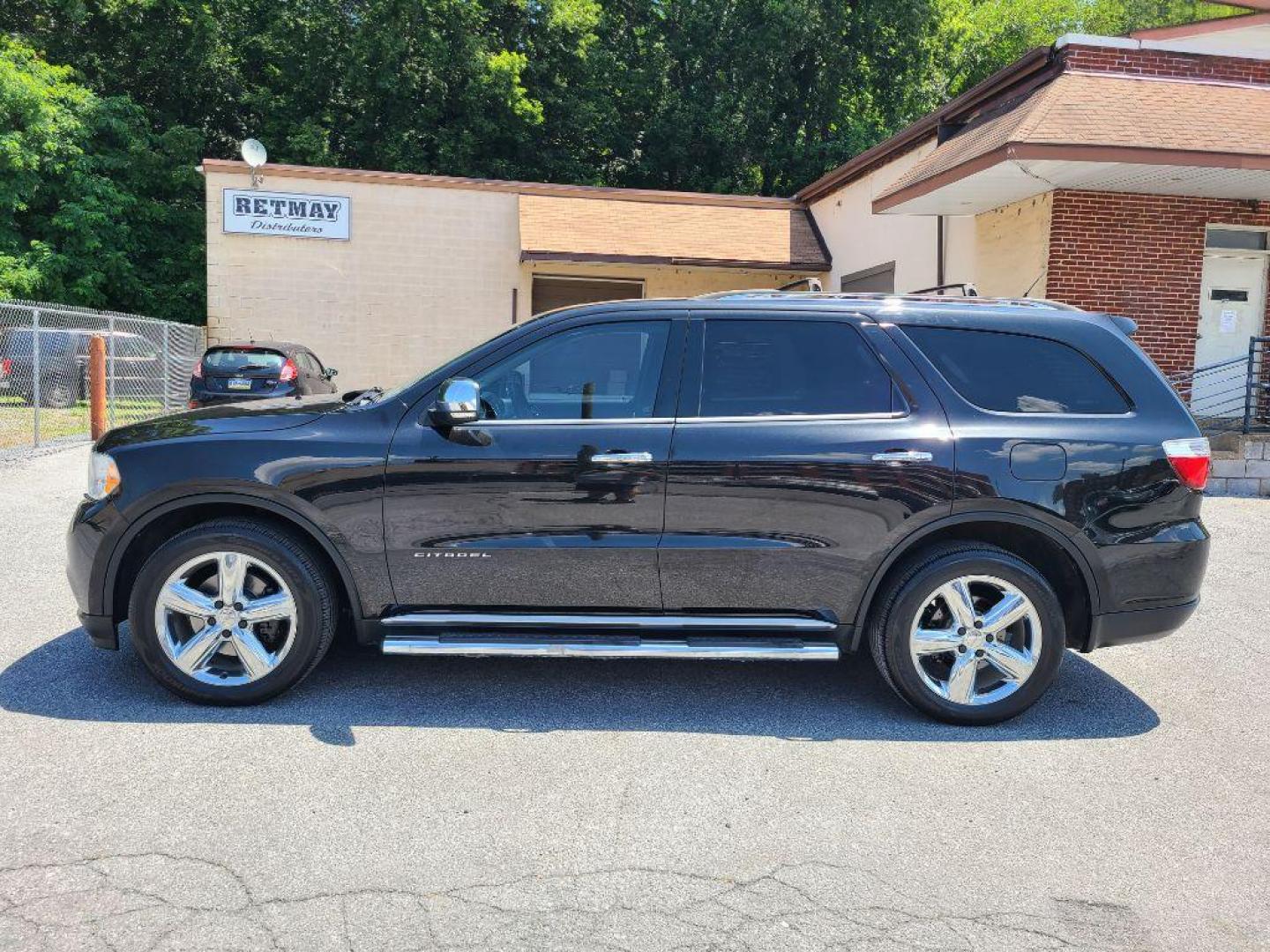 2013 BLACK DODGE DURANGO CITADEL (1C4SDJET6DC) with an 5.7L engine, Automatic transmission, located at 7981 Paxton Street, Harrisburg, PA, 17111, (717) 561-2926, 40.261490, -76.749229 - WE FINANCE!!! Good Credit/ Bad Credit/ No Credit - ALL Trade-Ins Welcomed!!! ***Guaranteed Credit Approval*** APPLY ONLINE or CALL us TODAY ;) Internet Prices and Marketplace Prices are SPECIAL discounted ***CASH DEALS*** Retail Prices are higher. Please call us to discuss your cash and finan - Photo#1