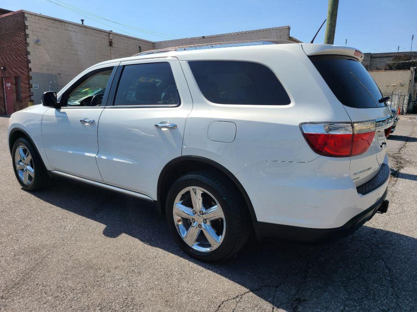 2013 WHITE DODGE DURANGO CITADEL (1C4RDJEGXDC) with an 3.6L engine, Automatic transmission, located at 117 North Cameron Street, Harrisburg, PA, 17101, (717) 963-8962, 40.267021, -76.875351 - WE FINANCE!!! Good Credit/ Bad Credit/ No Credit - ALL Trade-Ins Welcomed!!! ***Guaranteed Credit Approval*** APPLY ONLINE or CALL us TODAY ;) Internet Prices and Marketplace Prices are SPECIAL discounted ***CASH DEALS*** Retail Prices are higher. Please call us to discuss your cash and finan - Photo#2