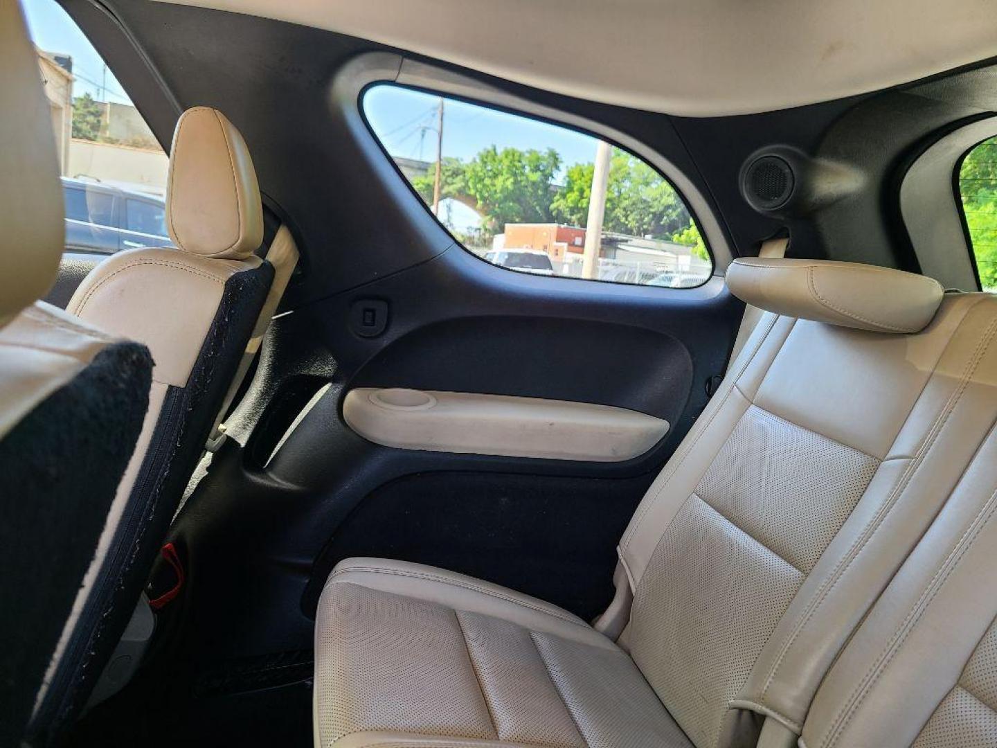 2013 WHITE DODGE DURANGO CITADEL (1C4RDJEGXDC) with an 3.6L engine, Automatic transmission, located at 117 North Cameron Street, Harrisburg, PA, 17101, (717) 963-8962, 40.267021, -76.875351 - WE FINANCE!!! Good Credit/ Bad Credit/ No Credit - ALL Trade-Ins Welcomed!!! ***Guaranteed Credit Approval*** APPLY ONLINE or CALL us TODAY ;) Internet Prices and Marketplace Prices are SPECIAL discounted ***CASH DEALS*** Retail Prices are higher. Please call us to discuss your cash and finan - Photo#14