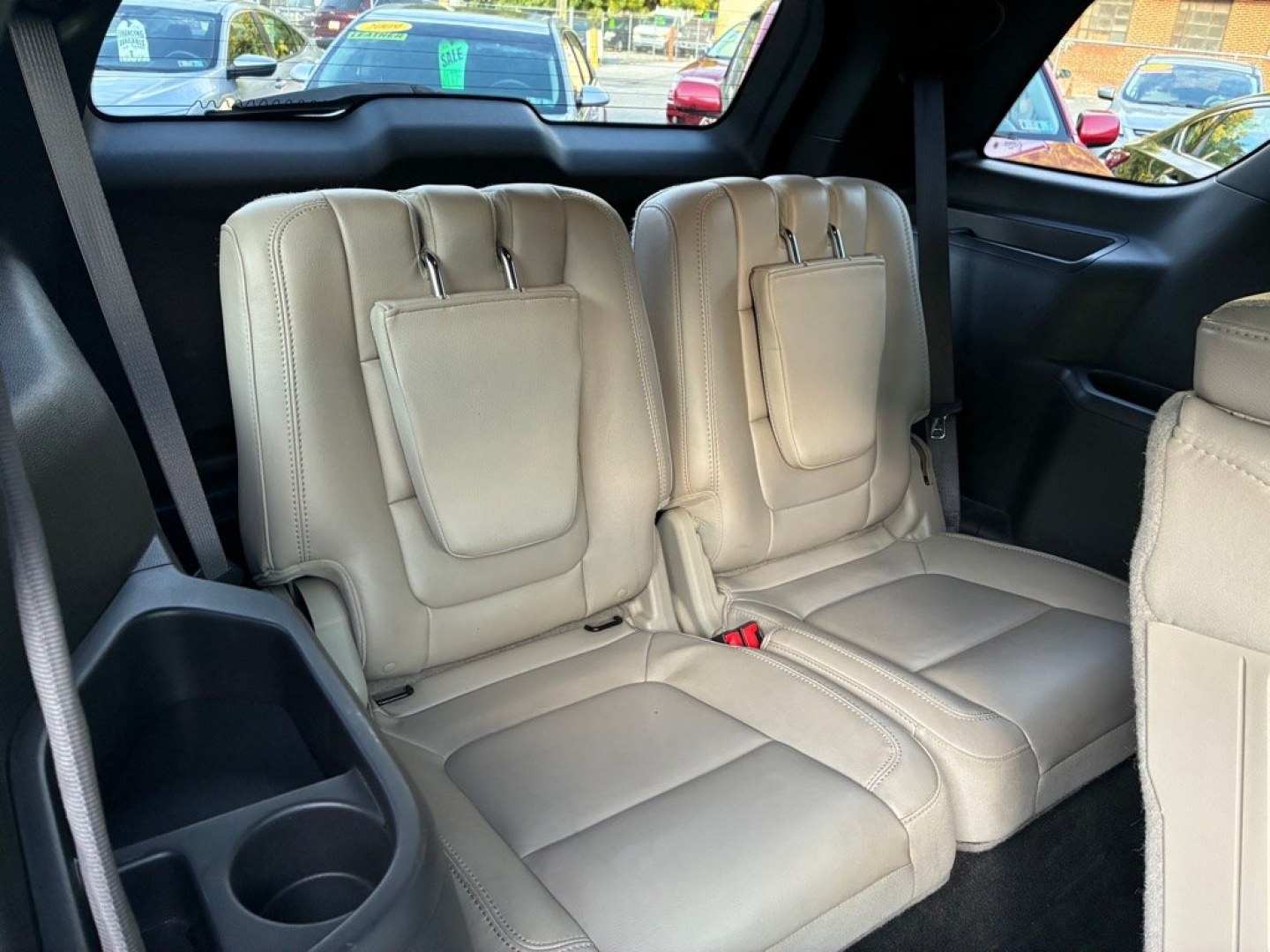 2013 RED FORD EXPLORER LIMITED (1FM5K8F87DG) with an 3.5L engine, Automatic transmission, located at 131 N Cameron st, Harrisburg, PA, 17101, (717) 561-2926, 40.267086, -76.875374 - WE FINANCE!!! Good Credit/ Bad Credit/ No Credit - ALL Trade-Ins Welcomed!!! ***Guaranteed Credit Approval*** APPLY ONLINE or CALL us TODAY ;) Internet Prices and Marketplace Prices are SPECIAL discounted ***CASH DEALS*** Retail Prices are higher. Please call us to discuss your cash and finan- Photo#10