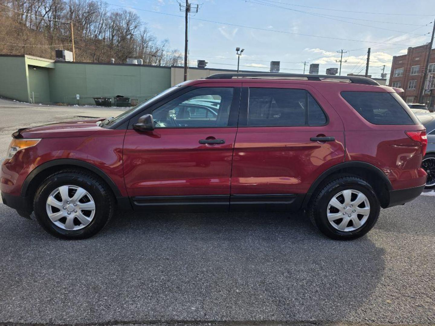 2013 RED FORD EXPLORER BASE (1FM5K7B9XDG) with an 2.0L engine, Automatic transmission, located at 117 North Cameron Street, Harrisburg, PA, 17101, (717) 963-8962, 40.267021, -76.875351 - WE FINANCE!!! Good Credit/ Bad Credit/ No Credit - ALL Trade-Ins Welcomed!!! ***Guaranteed Credit Approval*** APPLY ONLINE or CALL us TODAY ;) Please call us to discuss your cash and financing options. - Photo#1