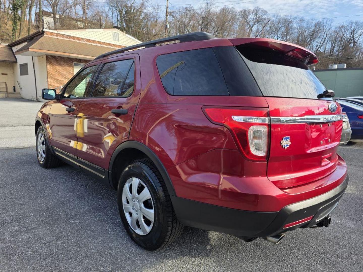 2013 RED FORD EXPLORER BASE (1FM5K7B9XDG) with an 2.0L engine, Automatic transmission, located at 117 North Cameron Street, Harrisburg, PA, 17101, (717) 963-8962, 40.267021, -76.875351 - WE FINANCE!!! Good Credit/ Bad Credit/ No Credit - ALL Trade-Ins Welcomed!!! ***Guaranteed Credit Approval*** APPLY ONLINE or CALL us TODAY ;) Please call us to discuss your cash and financing options. - Photo#2