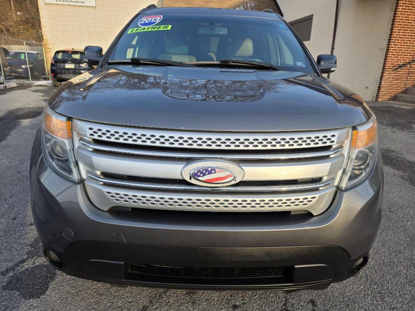 2013 GRAY FORD EXPLORER XLT (1FM5K8D87DG) with an 3.5L engine, Automatic transmission, located at 117 North Cameron Street, Harrisburg, PA, 17101, (717) 963-8962, 40.267021, -76.875351 - WE FINANCE!!! Good Credit/ Bad Credit/ No Credit - ALL Trade-Ins Welcomed!!! ***Guaranteed Credit Approval*** APPLY ONLINE or CALL us TODAY ;) Please call us to discuss your cash and financing options. - Photo#7