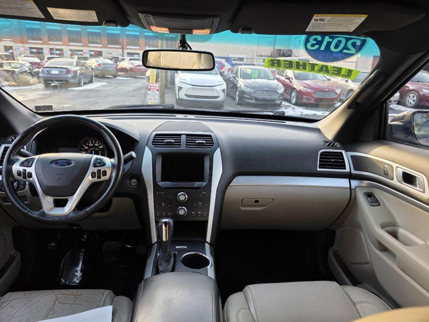 2013 GRAY FORD EXPLORER XLT (1FM5K8D87DG) with an 3.5L engine, Automatic transmission, located at 117 North Cameron Street, Harrisburg, PA, 17101, (717) 963-8962, 40.267021, -76.875351 - WE FINANCE!!! Good Credit/ Bad Credit/ No Credit - ALL Trade-Ins Welcomed!!! ***Guaranteed Credit Approval*** APPLY ONLINE or CALL us TODAY ;) Please call us to discuss your cash and financing options. - Photo#9