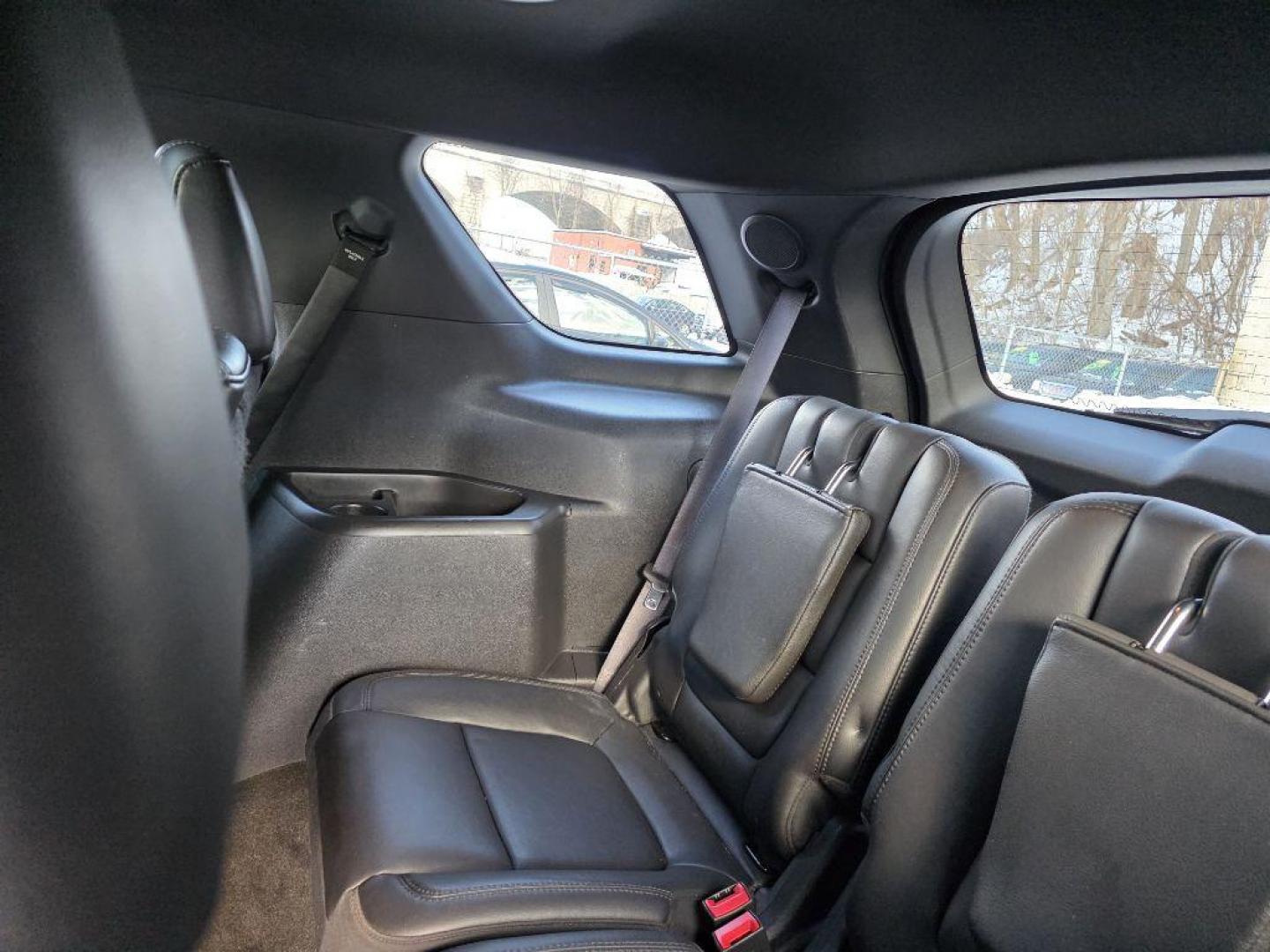 2013 RED FORD EXPLORER LIMITED (1FM5K8F80DG) with an 3.5L engine, Automatic transmission, located at 117 North Cameron Street, Harrisburg, PA, 17101, (717) 963-8962, 40.267021, -76.875351 - WE FINANCE!!! Good Credit/ Challenged Credit/ No Credit - ALL Trade-Ins Welcomed!!! APPLY ONLINE or CALL us TODAY ;) Please call us to discuss your cash and/or financing options. - Photo#13