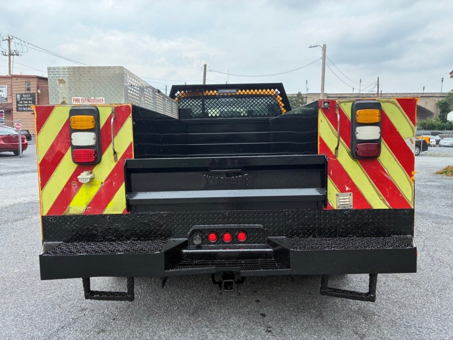 2013 YELLOW FORD F550 SUPER DUTY (1FD0W5GY1DE) with an 6.8L engine, Automatic transmission, located at 117 North Cameron Street, Harrisburg, PA, 17101, (717) 963-8962, 40.267021, -76.875351 - Hard Top 10-Cylinder Gasoline Natural A/T Power Steering Gray Vinyl Seats A/C Power Windows Power Door Locks Driver Air Bag WE FINANCE!!! MOST vehicles are available for financing. Good Credit/ Challenged Credit/ No Credit - ALL Trade-Ins Welcomed!!! APPLY ONLINE or CALL us TODAY- Photo#3