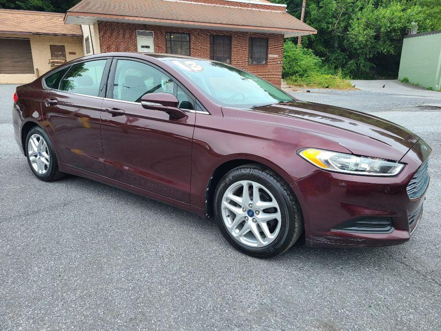 2013 RED FORD FUSION SE (3FA6P0H71DR) with an 2.5L engine, Automatic transmission, located at 7981 Paxton Street, Harrisburg, PA, 17111, (717) 561-2926, 40.261490, -76.749229 - WE FINANCE!!! Good Credit/ Bad Credit/ No Credit - ALL Trade-Ins Welcomed!!! ***Guaranteed Credit Approval*** APPLY ONLINE or CALL us TODAY ;) Internet Prices and Marketplace Prices are SPECIAL discounted ***CASH DEALS*** Retail Prices are higher. Please call us to discuss your cash and finan - Photo#7