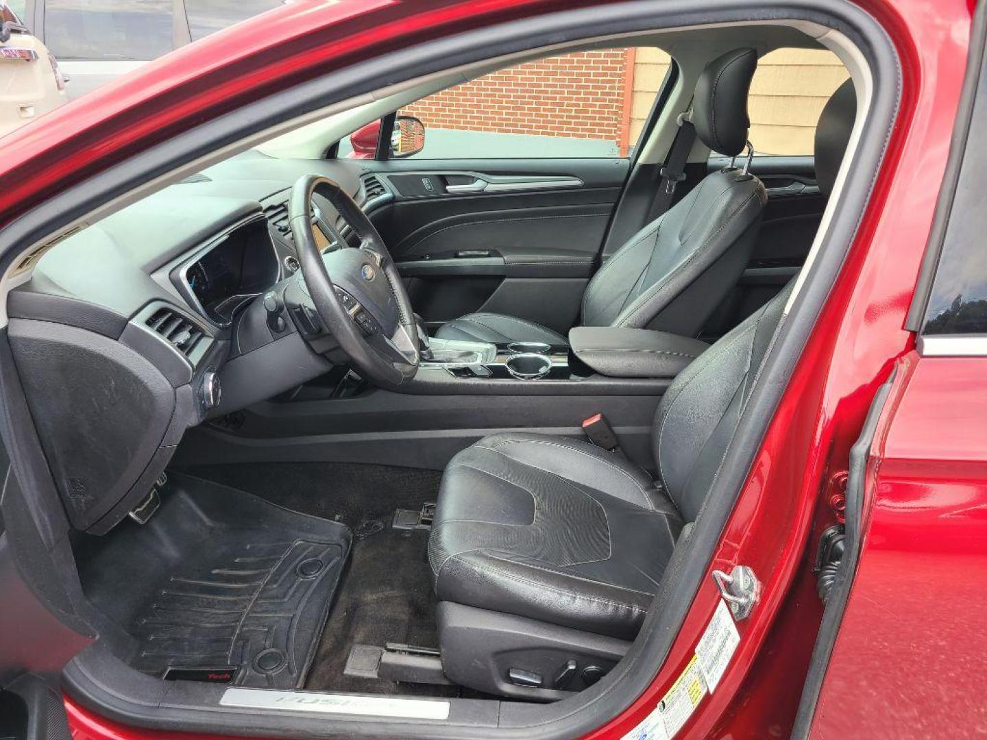 2013 RED FORD FUSION TITANIUM (3FA6P0D97DR) with an 2.0L engine, Automatic transmission, located at 117 North Cameron Street, Harrisburg, PA, 17101, (717) 963-8962, 40.267021, -76.875351 - WE FINANCE!!! Good Credit/ Bad Credit/ No Credit - ALL Trade-Ins Welcomed!!! ***Guaranteed Credit Approval*** APPLY ONLINE or CALL us TODAY ;) Internet Prices and Marketplace Prices are SPECIAL discounted ***CASH DEALS*** Retail Prices are higher. Please call us to discuss your cash and finan - Photo#13