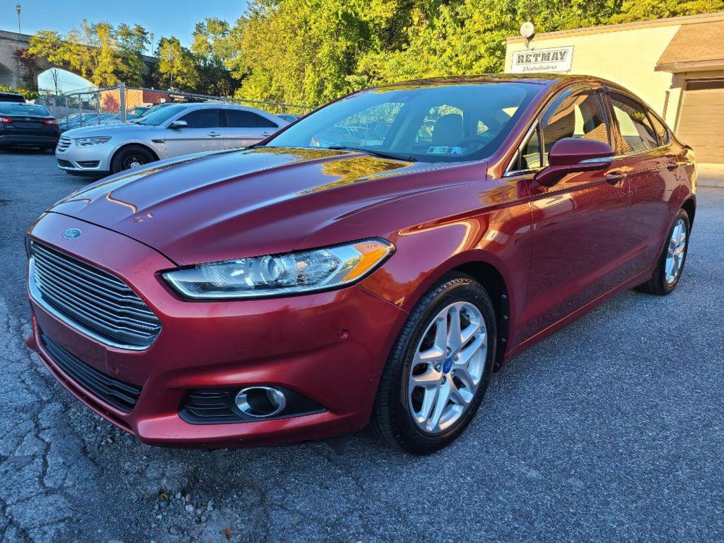 2013 RED FORD FUSION SE (3FA6P0HR0DR) with an 1.6L engine, Automatic transmission, located at 117 North Cameron Street, Harrisburg, PA, 17101, (717) 963-8962, 40.267021, -76.875351 - WE FINANCE!!! Good Credit/ Bad Credit/ No Credit - ALL Trade-Ins Welcomed!!! ***Guaranteed Credit Approval*** APPLY ONLINE or CALL us TODAY ;) Please call us to discuss your cash and financing options. - Photo#0