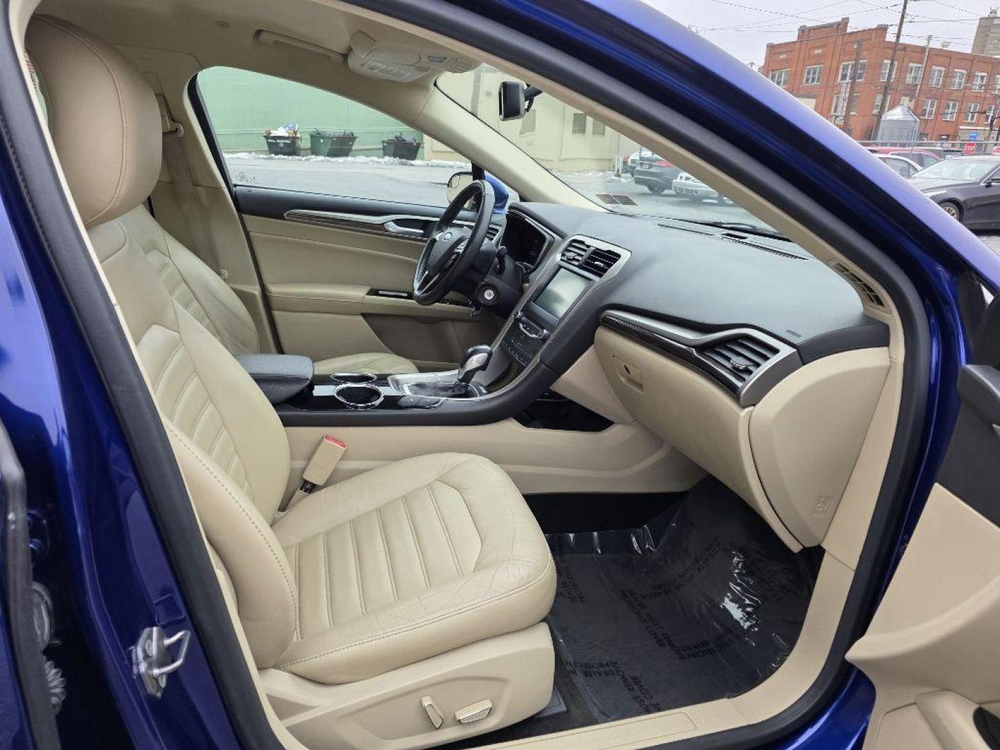 2013 BLUE FORD FUSION SE PHEV (3FA6P0PU7DR) with an 2.0L engine, Continuously Variable transmission, located at 117 North Cameron Street, Harrisburg, PA, 17101, (717) 963-8962, 40.267021, -76.875351 - WE FINANCE!!! Good Credit/ Bad Credit/ No Credit - ALL Trade-Ins Welcomed!!! ***Guaranteed Credit Approval*** APPLY ONLINE or CALL us TODAY ;) Please call us to discuss your cash and financing options. - Photo#8