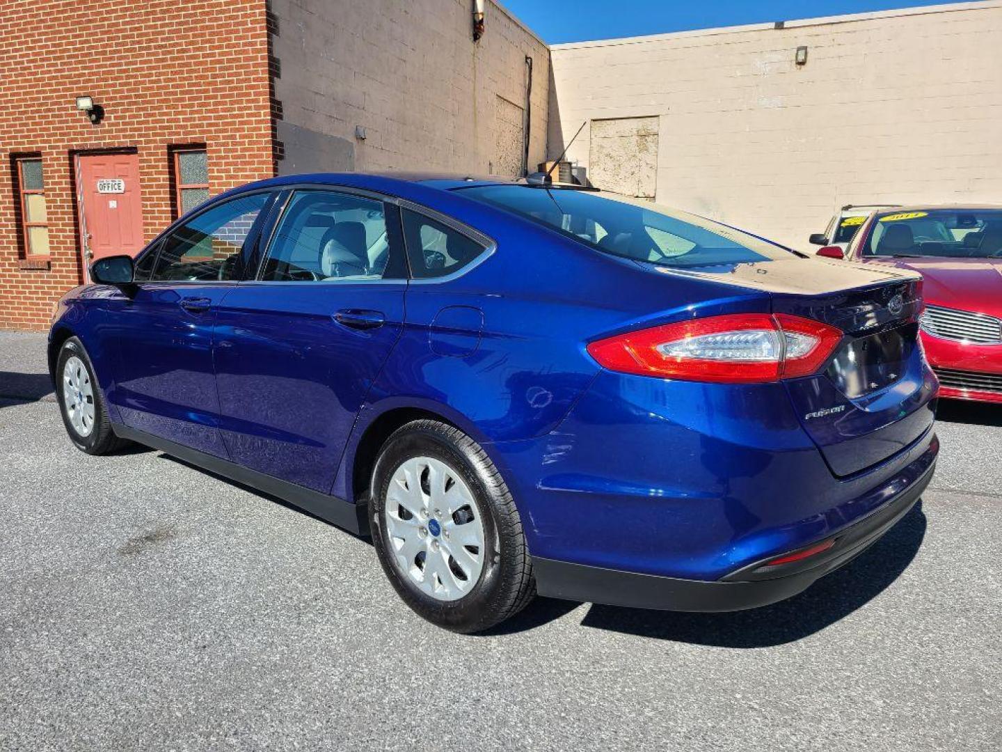 2013 BLUE FORD FUSION S (3FA6P0G77DR) with an 2.5L engine, Automatic transmission, located at 117 North Cameron Street, Harrisburg, PA, 17101, (717) 963-8962, 40.267021, -76.875351 - WE FINANCE!!! Good Credit/ Bad Credit/ No Credit - ALL Trade-Ins Welcomed!!! ***Guaranteed Credit Approval*** APPLY ONLINE or CALL us TODAY ;) Please call us to discuss your cash and financing options. - Photo#2
