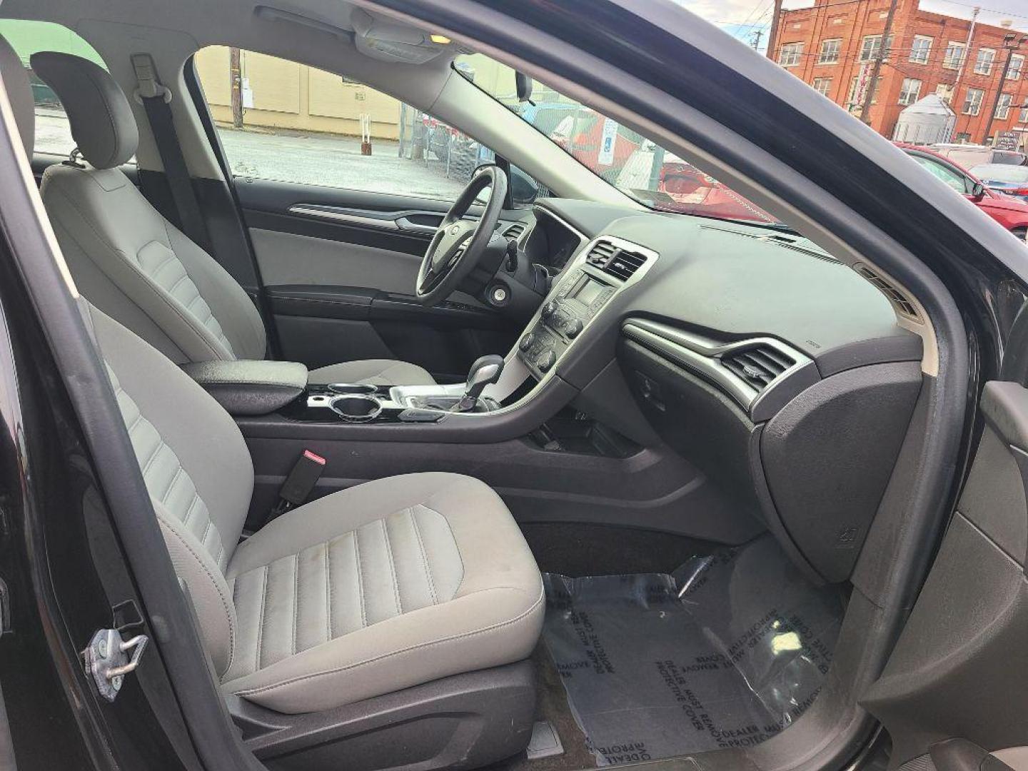 2013 BLACK FORD FUSION S (3FA6P0G74DR) with an 2.5L engine, Automatic transmission, located at 117 North Cameron Street, Harrisburg, PA, 17101, (717) 963-8962, 40.267021, -76.875351 - WE FINANCE!!! Good Credit/ Bad Credit/ No Credit - ALL Trade-Ins Welcomed!!! ***Guaranteed Credit Approval*** APPLY ONLINE or CALL us TODAY ;) Please call us to discuss your cash and financing options. - Photo#8