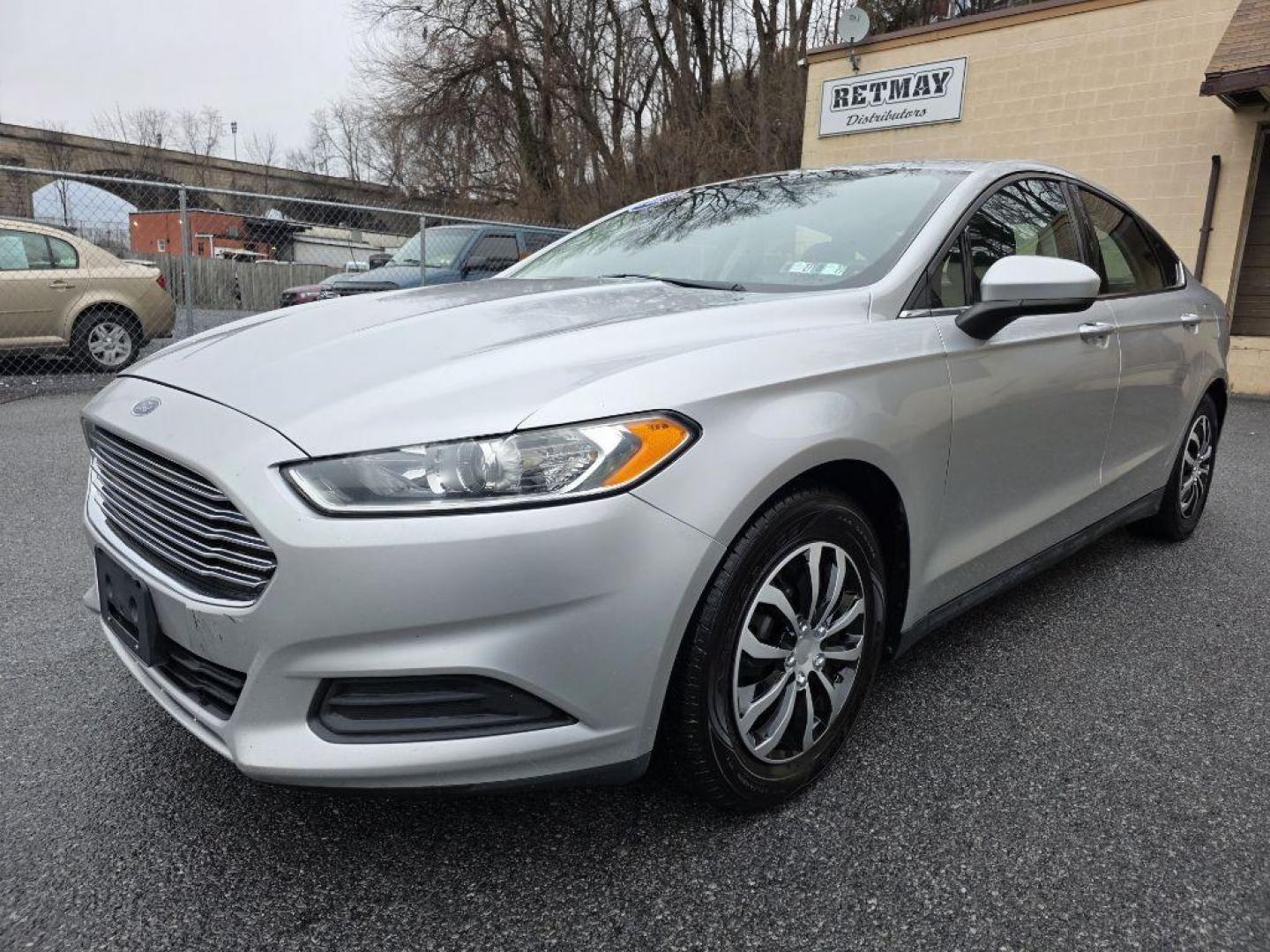 2013 SILVER FORD FUSION S (3FA6P0G72DR) with an 2.5L engine, Automatic transmission, located at 117 North Cameron Street, Harrisburg, PA, 17101, (717) 963-8962, 40.267021, -76.875351 - WE FINANCE!!! Good Credit/ Challenged Credit/ No Credit - ALL Trade-Ins Welcomed!!! APPLY ONLINE or CALL us TODAY ;) Please call us to discuss your cash and/or financing options. - Photo#0